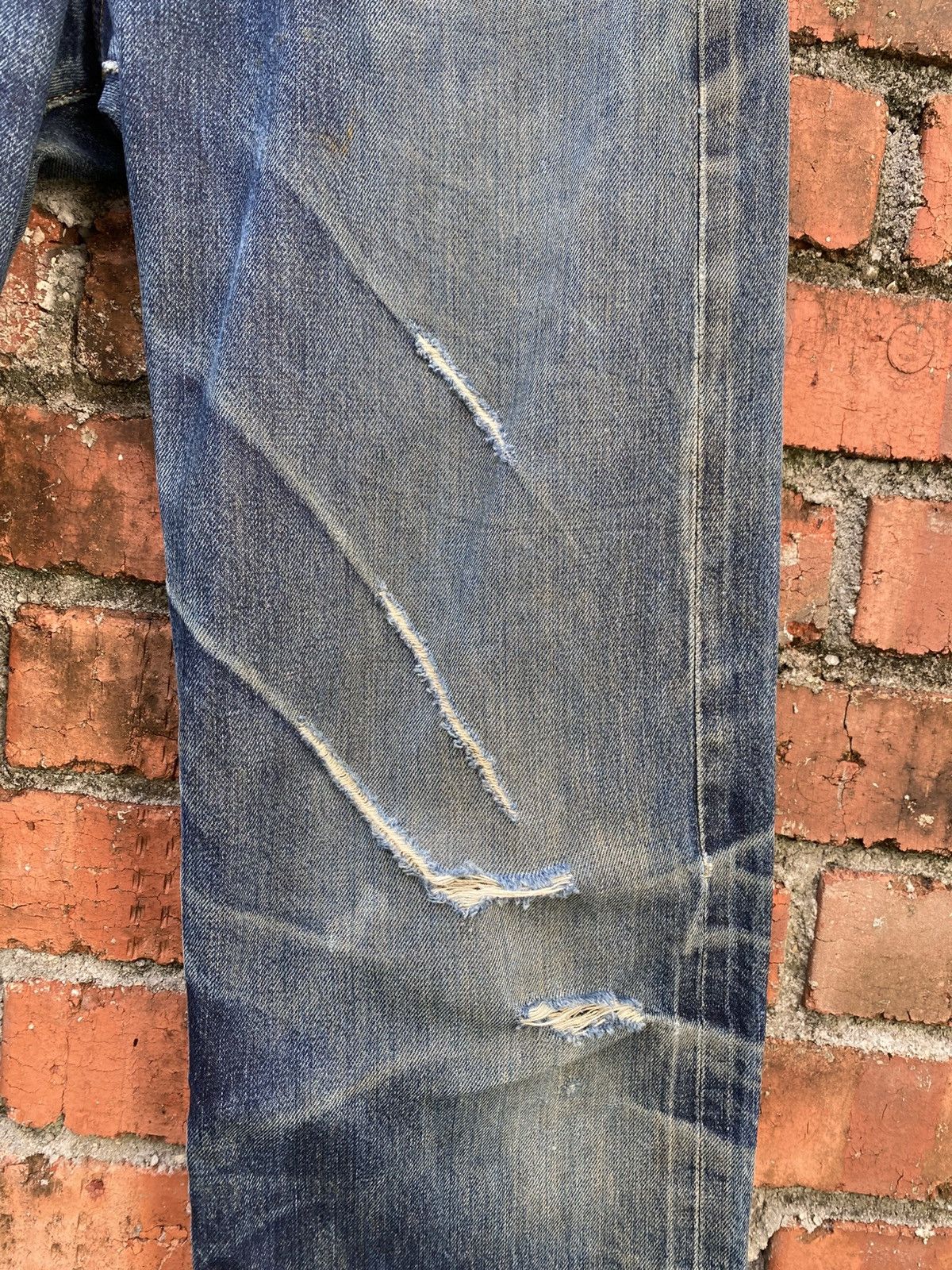 Levi's Vintage Clothing W31x32.5 Vintage levi's 501xx redline distressed made in USA Size US 31 - 5 Thumbnail