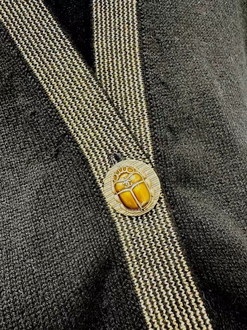Chanel Chanel Egyptian series cardigan coat Size XS / US 0-2 / IT 36-38 - 4 Thumbnail