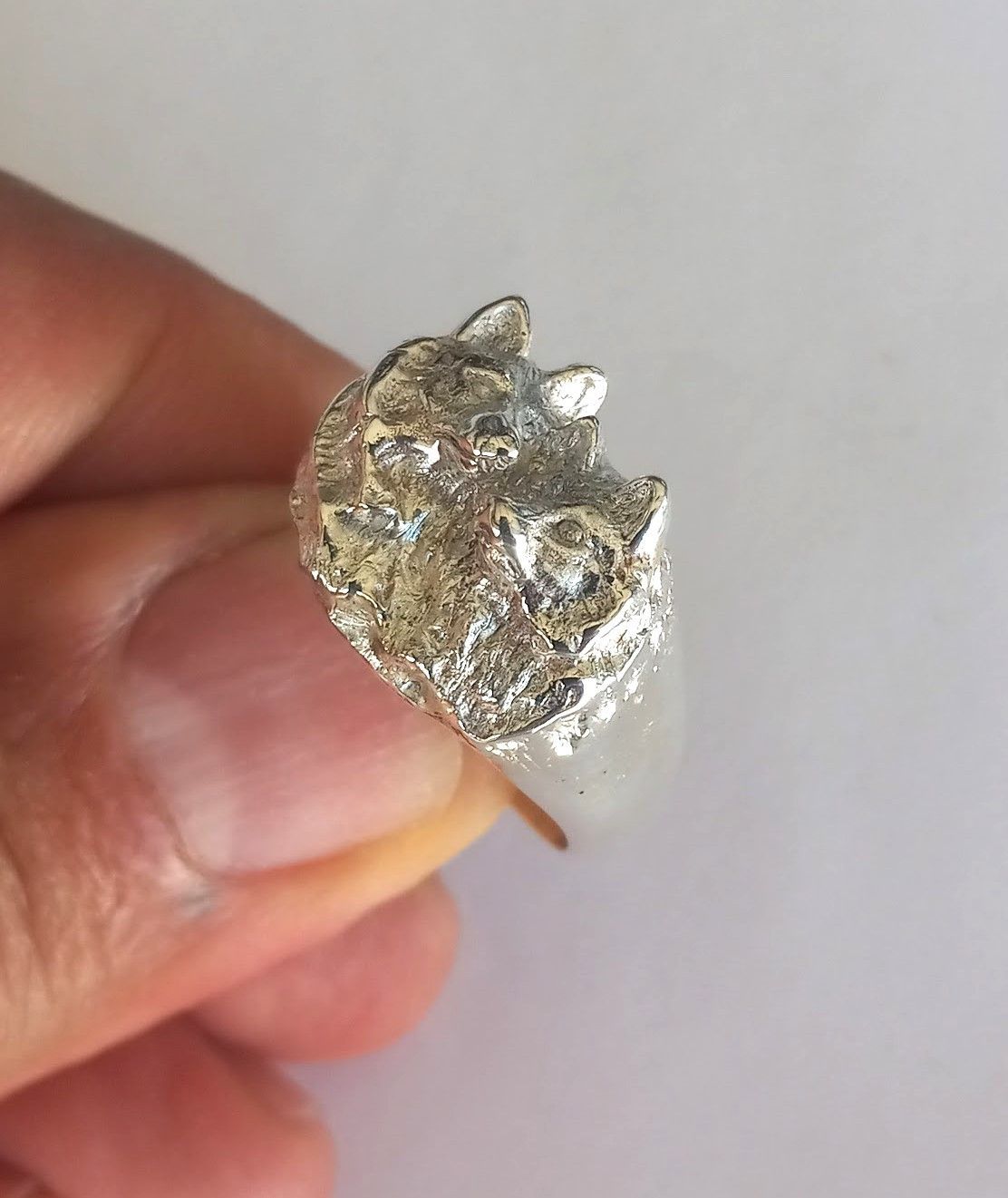 Other Men's Silver Ring, Wolf design ring for men sizes 9 to 13 Size ONE SIZE - 2 Thumbnail