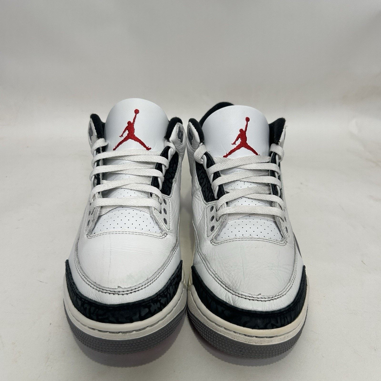 Nike Nike Air Jordan 3 Retro “Cement Grey Summit White Fire Red” Size US 9.5 / EU 42-43 - 2 Thumbnail
