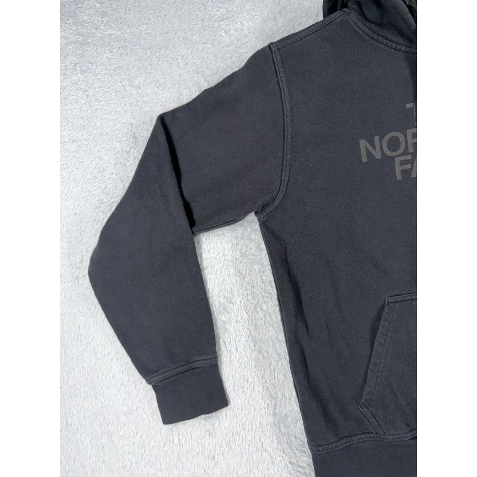 The North Face The North Face Hoodie Men Small Black Rear Logo Pullover Size US S / EU 44-46 / 1 - 3 Thumbnail