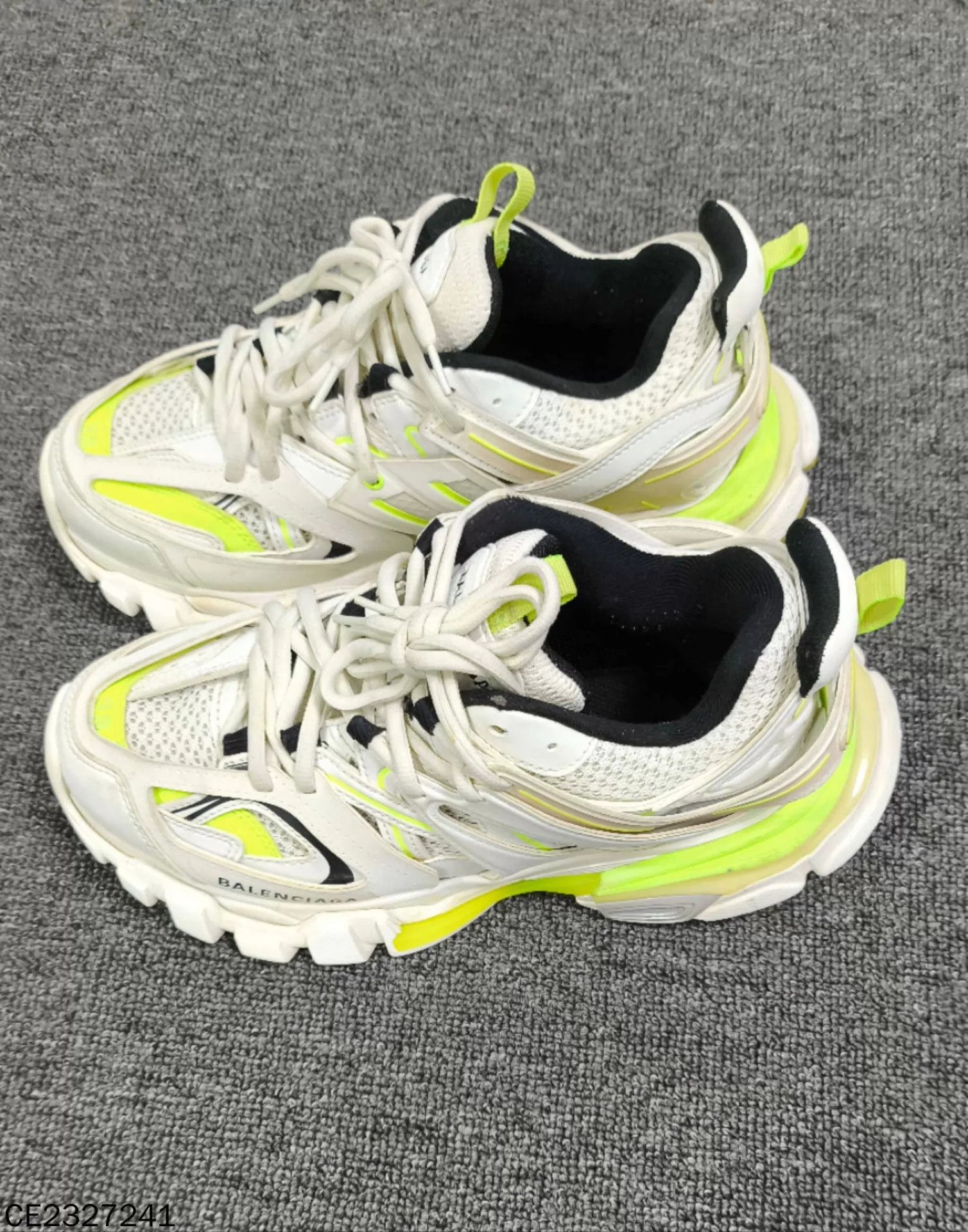 Balenciaga Balenciaga White Yellow Track Dad Sneaker 38 Size US 8 / IT 38 - 1 Thumbnail