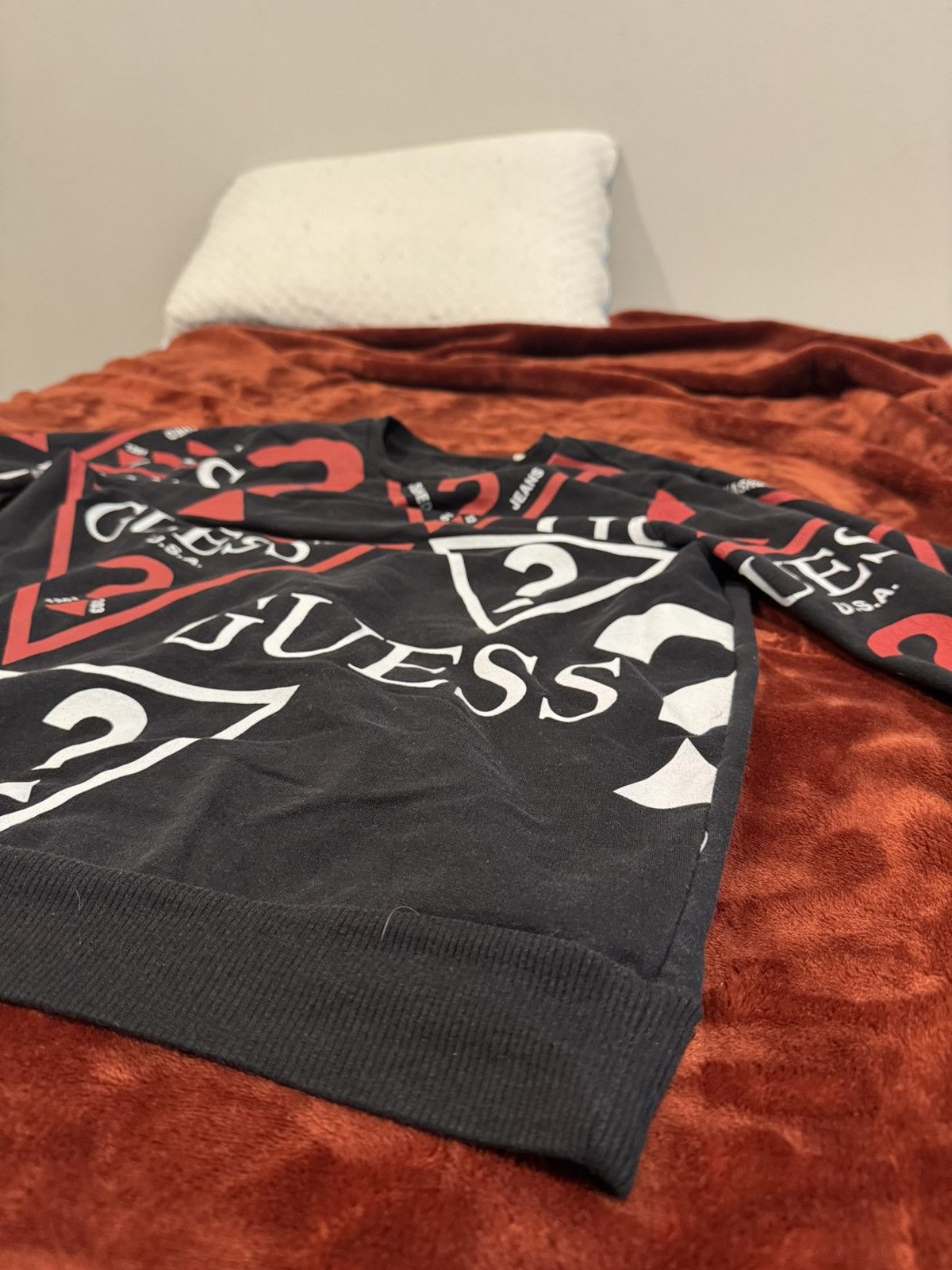 Guess Guess long sleeve Size US M / EU 48-50 / 2 - 8 Thumbnail