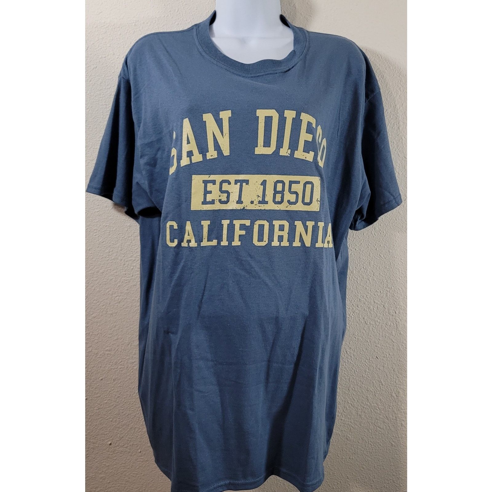 Gildan Gildan Blue San Diego California 1850 Graphic Shirt Large Size US L / EU 52-54 / 3 - 1 Thumbnail