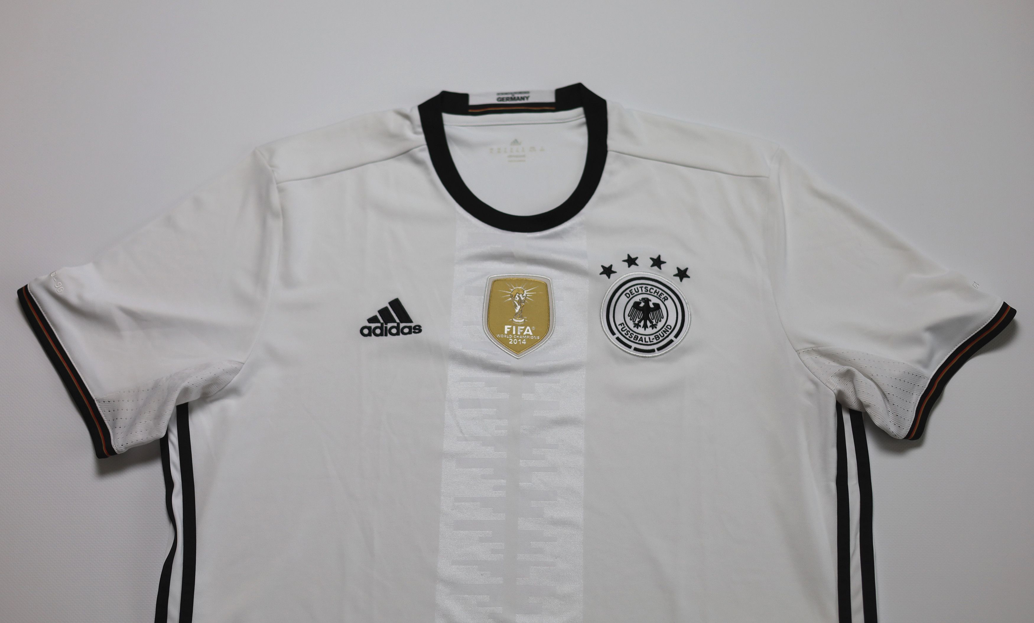 Adidas Germany National Team 2016 2017 Home Jersey Kit T-Shirt Size US XL / EU 56 / 4 - 3 Thumbnail