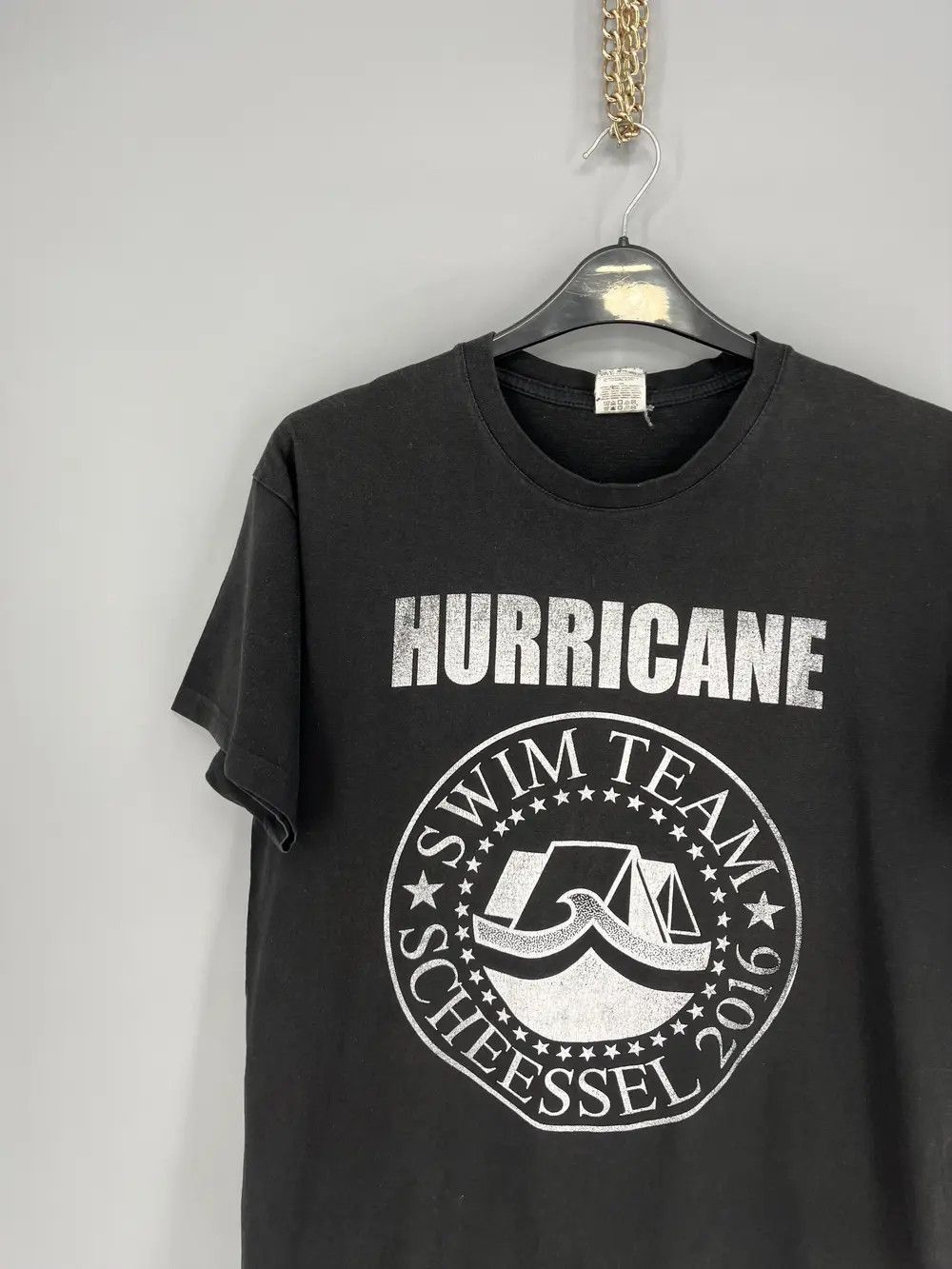 Band Tees Vintage hurricane over the edge band tees Streetwear Size US L / EU 52-54 / 3 - 4 Thumbnail