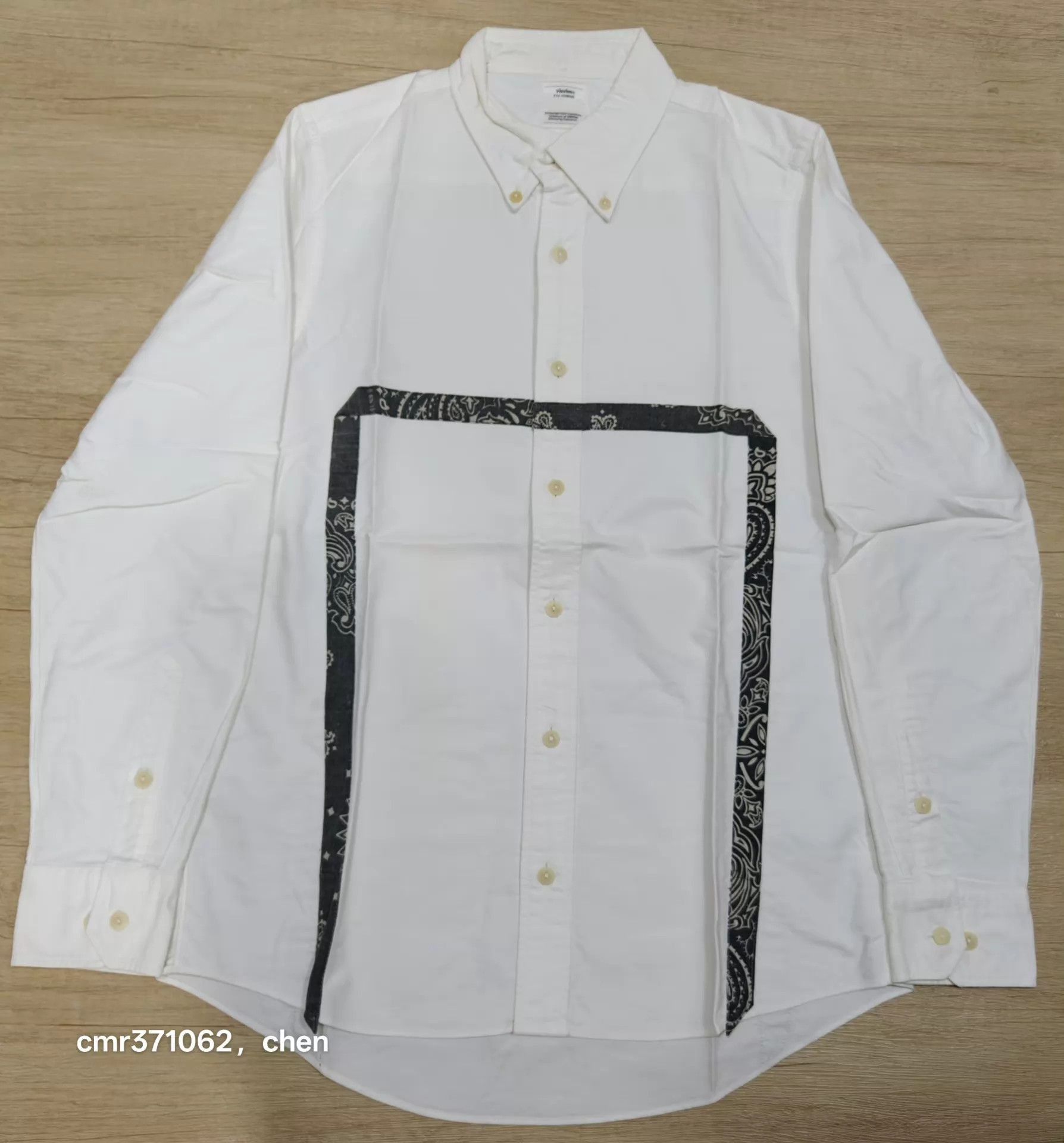 Visvim White Long Sleeve Button-Up Shirt with Bandana Detail Size US S / EU 44-46 / 1 - 1 Thumbnail