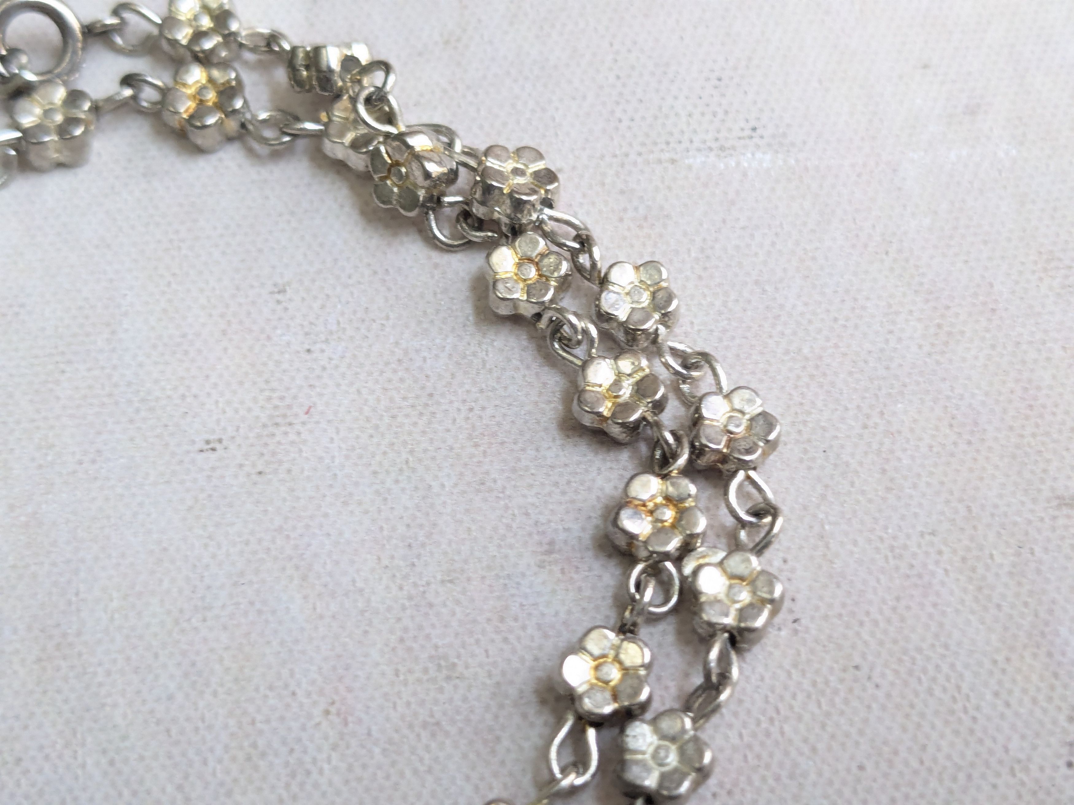Jewelry Silver Necklace Flowers Floral 15" Y2K Cute Size ONE SIZE - 4 Thumbnail