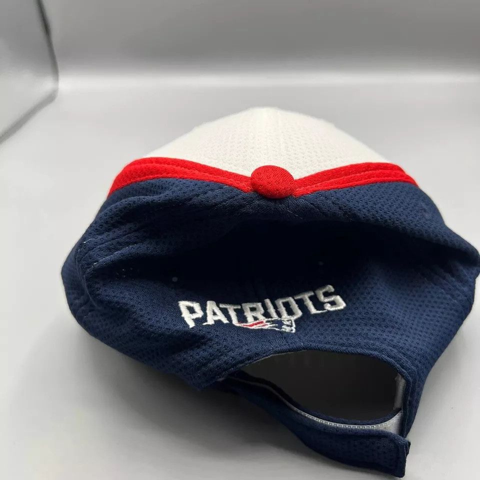 New Era New England Patriots Hat Women 9Forty New Era Strap Back Cap Size ONE SIZE - 6 Thumbnail