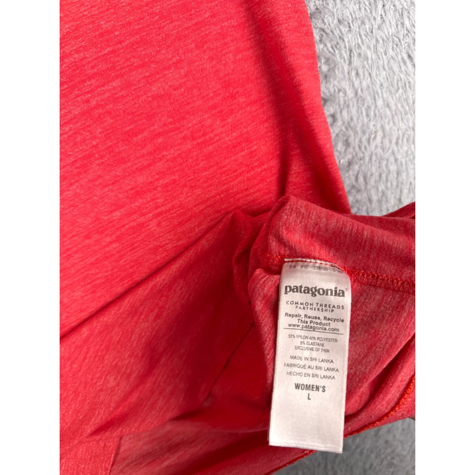 Patagonia Patagonia Shirt Women Large Pink Short Sleeve Crew Neck Nylon Blend Glorya Tee Size L / US 10 / IT 46 - 7 Thumbnail