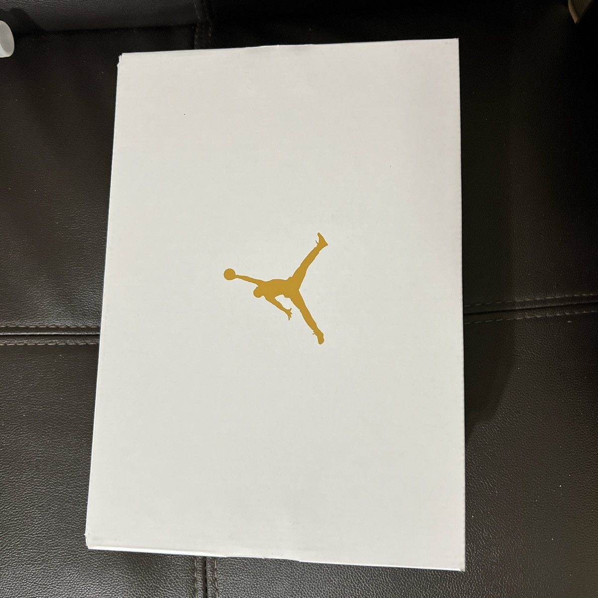 Nike BRAND NEW PURPLE JORDAN AJ 1 LOW - WOMENS Size US 8 / IT 38 - 8 Thumbnail