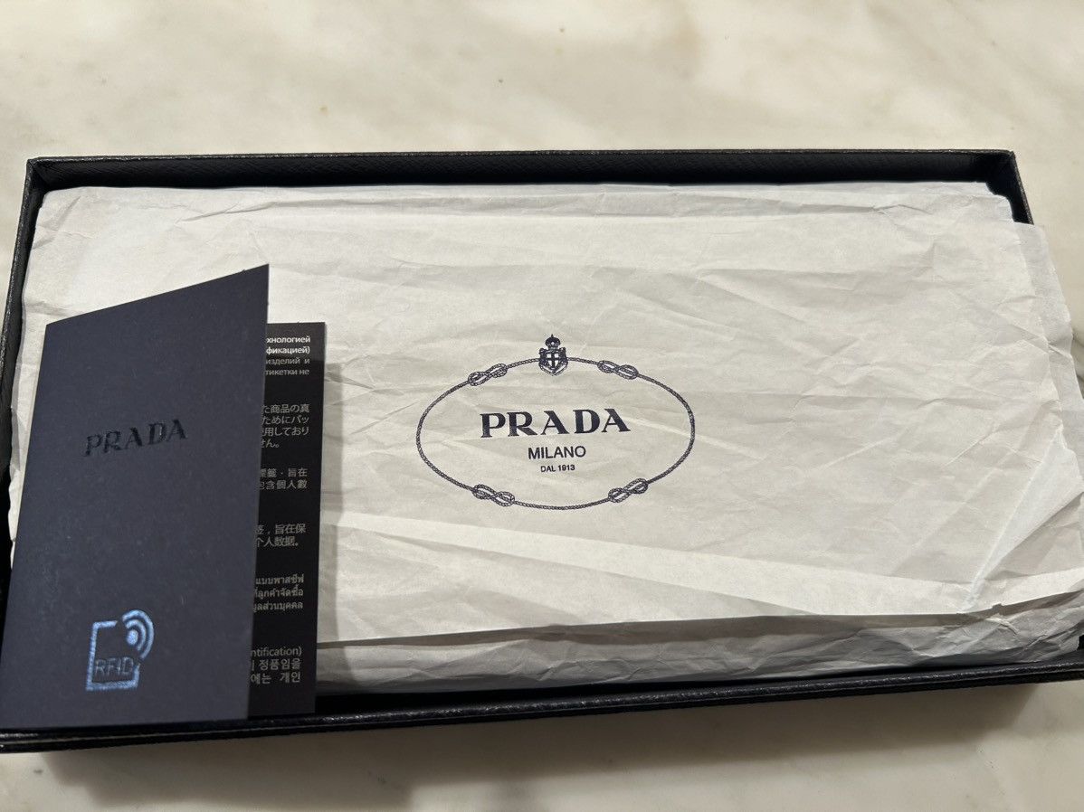 Prada Large Saffiano Leather Wallet Size ONE SIZE - 2 Thumbnail