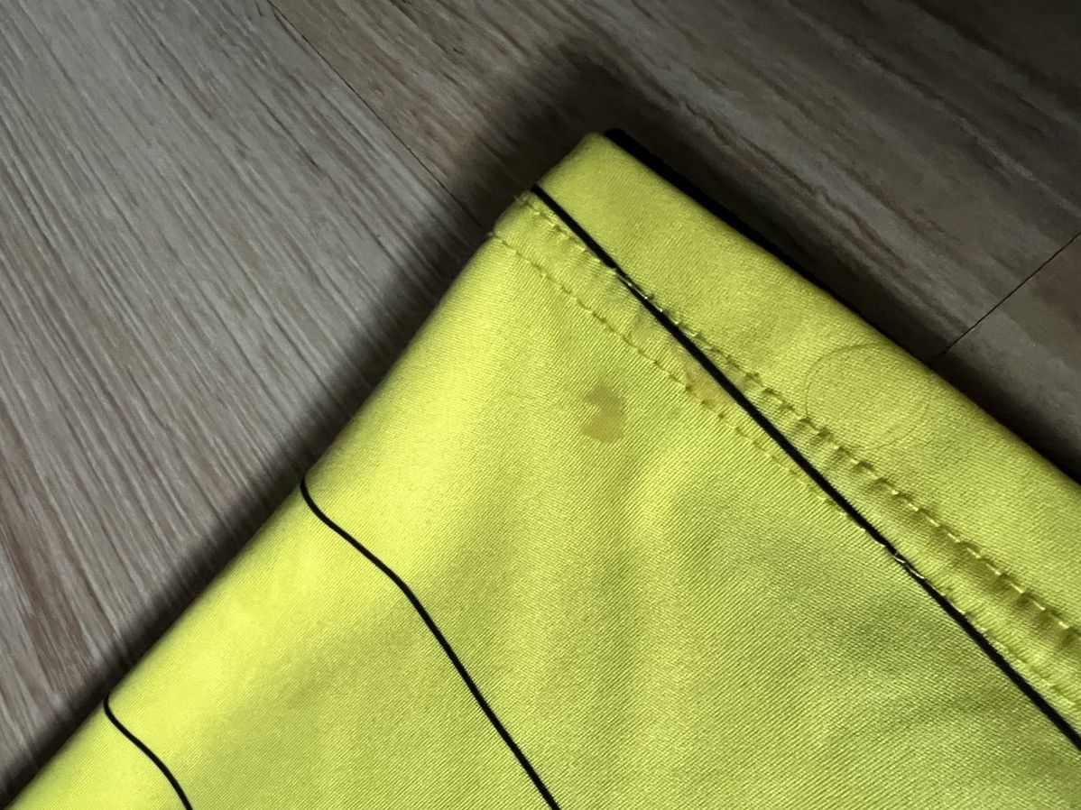 Kappa Kappa Borussia Dortmund BVB 2010-2011 Home Kit Soccer Jersey Size US L / EU 52-54 / 3 - 15 Thumbnail