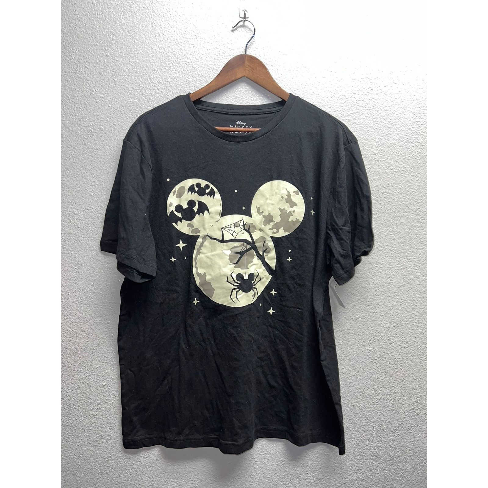 Disney Disney Mickey Mouse Halloween Shirt Moon Ears Tee NWT Large Size US L / EU 52-54 / 3 - 1 Thumbnail