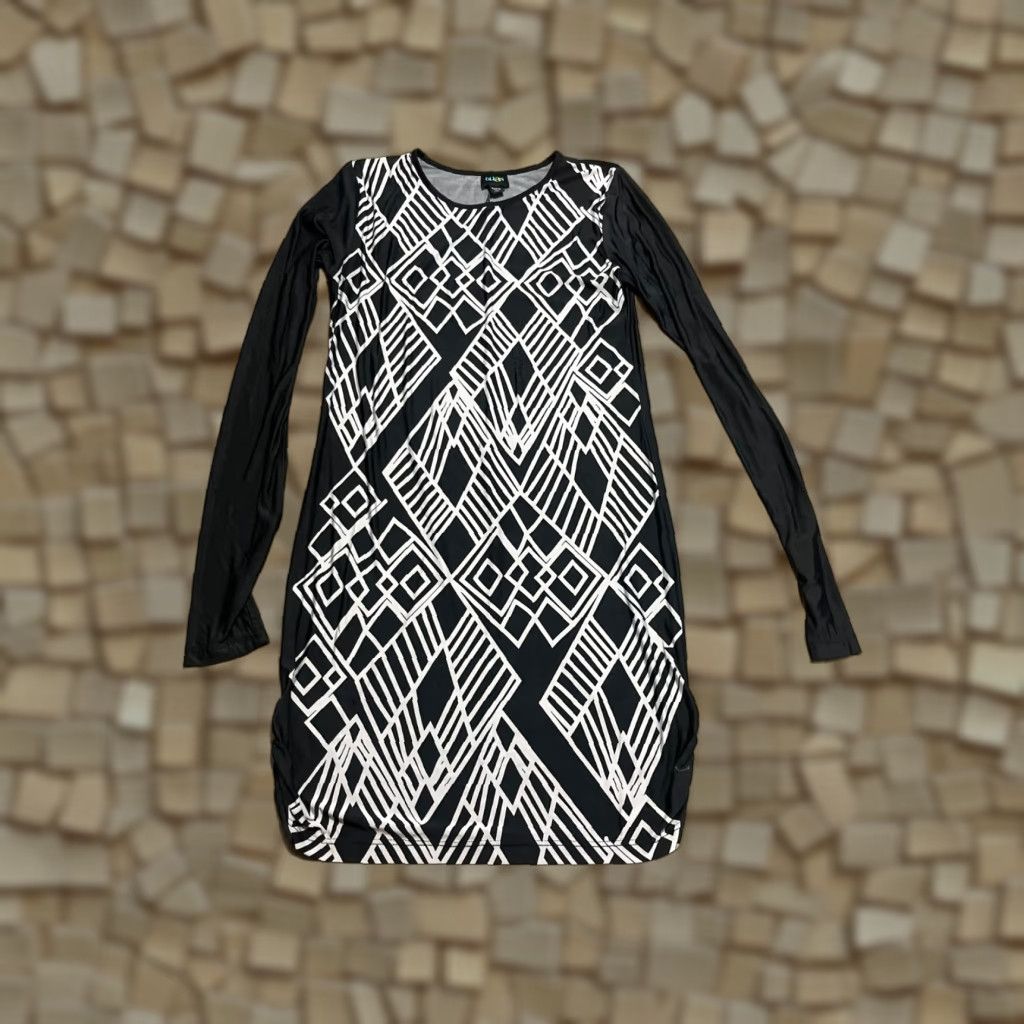 Vintage **Olian Women's XS Black/White Geo Print Long Sleeve Shirt Dress** User: Olian Women's Size XS Black/White Geo Print Long Sleeve Shirt Dress Size XS / US 0-2 / IT 36-38 - 1 Thumbnail