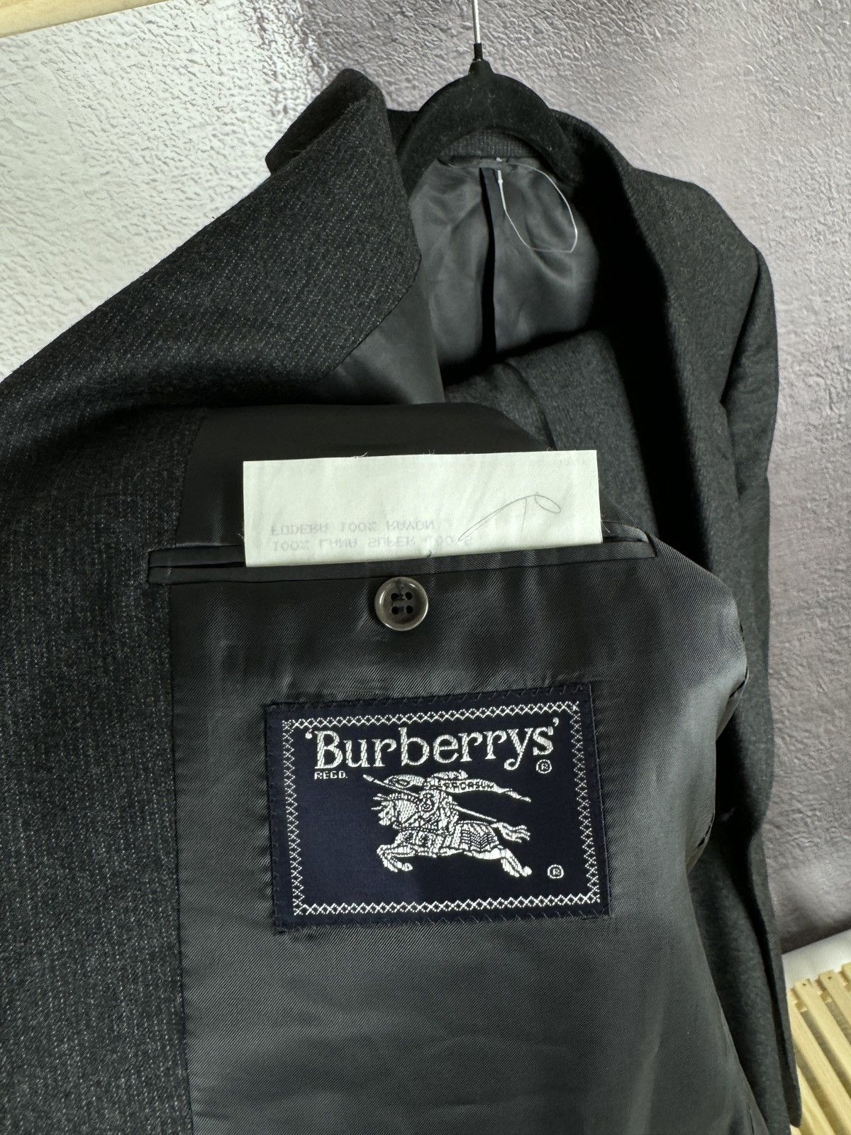 Burberry Burberry’s grey striped 2 pcs pure 110s wool suit 3 button Size 42R - 13 Thumbnail