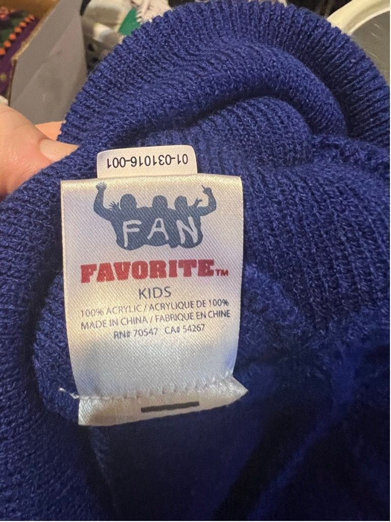 Other Kids Fan Favorite New York Rangers Pom Beanie Hat Size ONE SIZE - 5 Thumbnail