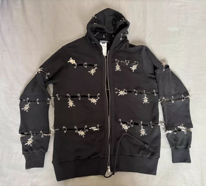 Yohji Yamamoto Stylish Black Hoodie with Silver Details-2506 Size M / US 6-8 / IT 42-44 - 3 Thumbnail