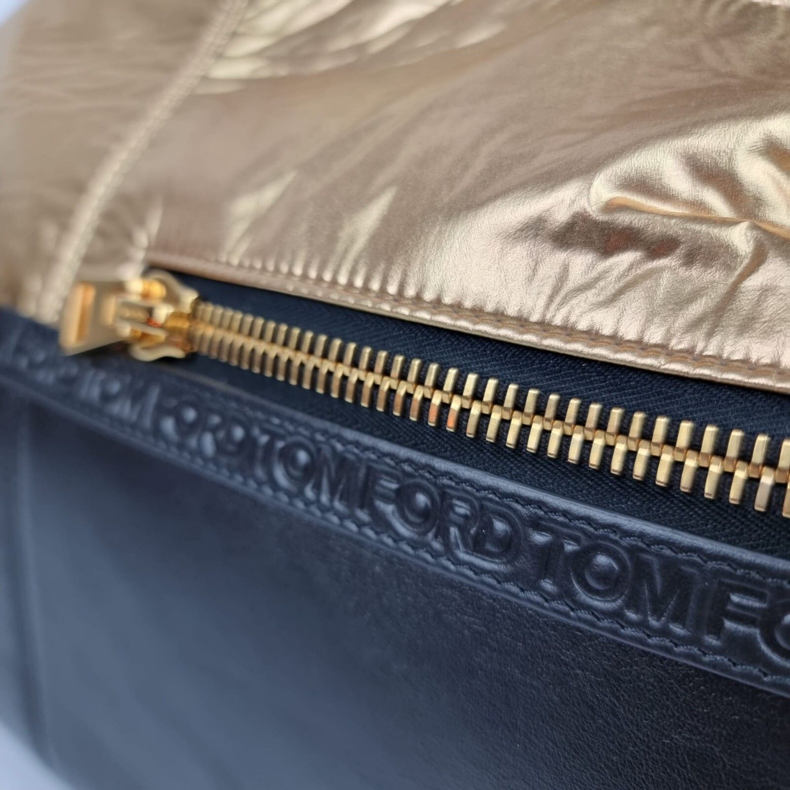 Tom Ford TOM FORD Black/Gold Shoulder Bag New Size ONE SIZE - 8 Thumbnail