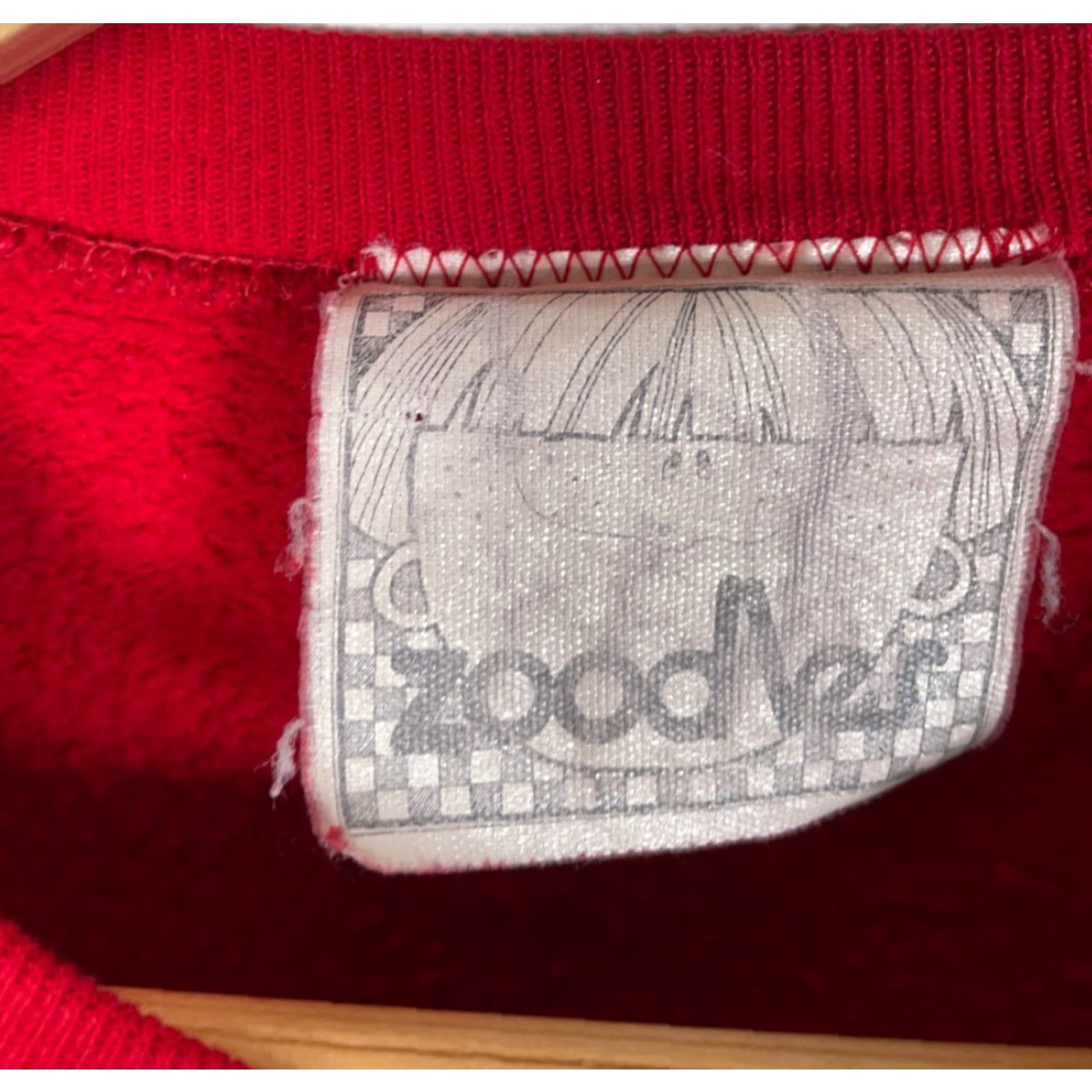 Vintage VINTAGE Zoodles 90s Christmas Snowman Sweatshirt Adult L Red Crewneck Geometric Graphic Print Pullover Size L / US 10 / IT 46 - 3 Thumbnail