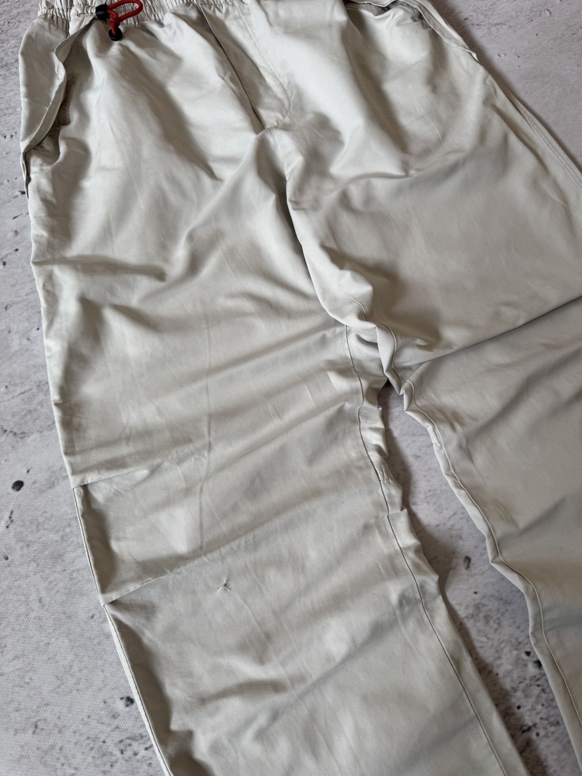 Nike × Vintage NIKE NYLON VINTAGE Y2K OVERSIZE BAGGY FIT PANTS SWEATPANTS Size US 32 / EU 48 - 5 Thumbnail