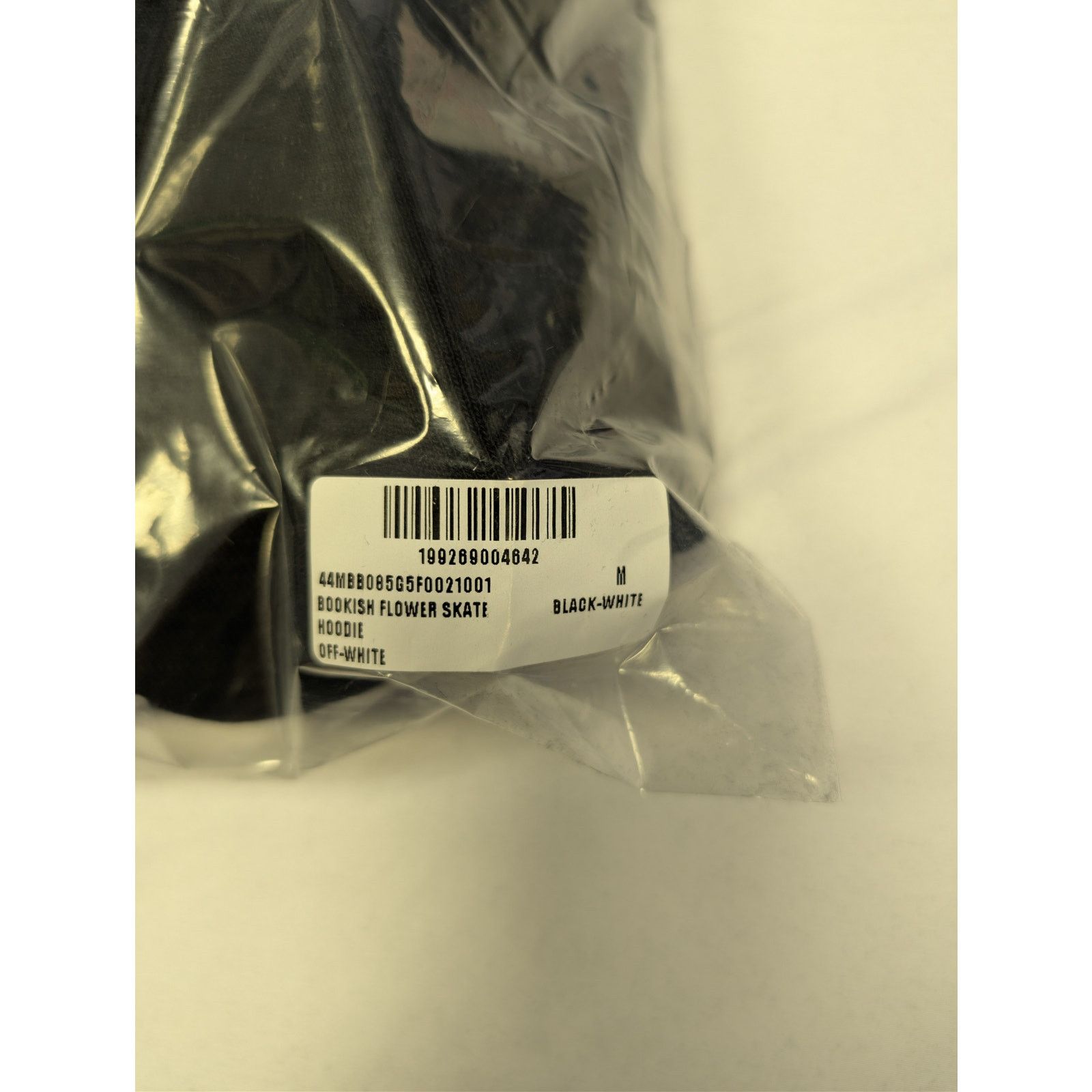 Off-White o1rshd1 Bookish Flower Skate Hoodie in Black/White Size US M / EU 48-50 / 2 - 23 Thumbnail