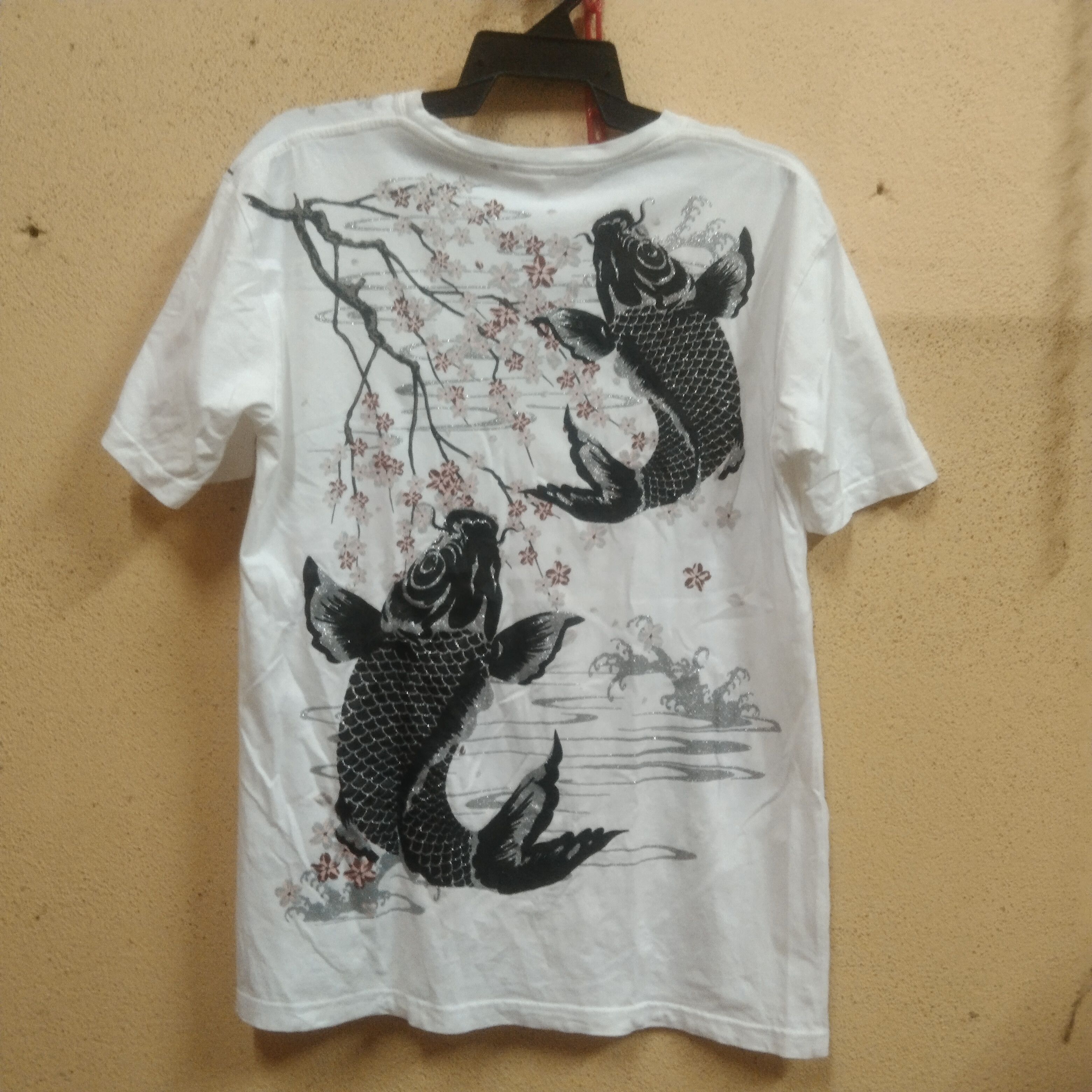 Japanese Brand Japanese culture koi fish OVP sukajan souvenir tee Size US M / EU 48-50 / 2 - 2 Thumbnail