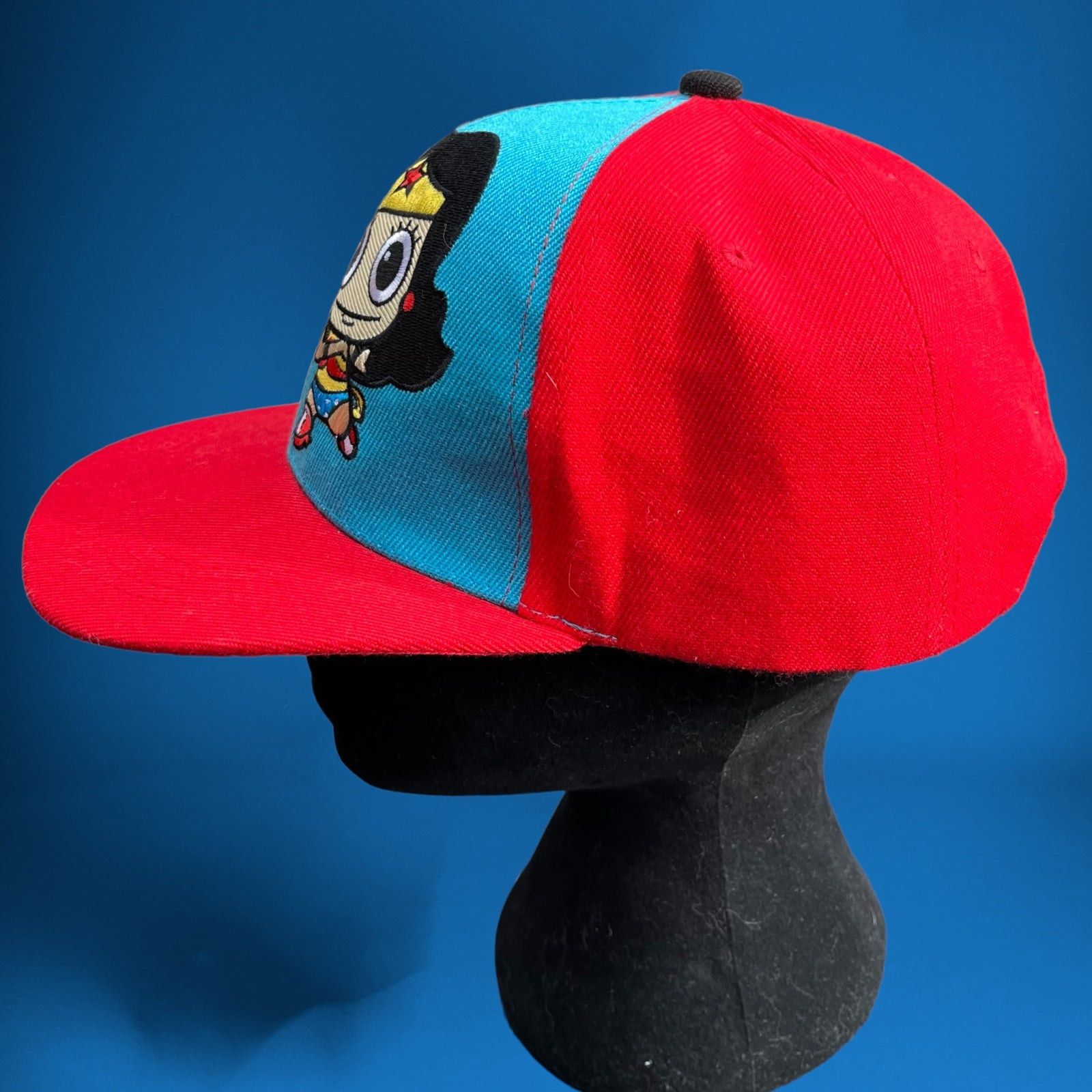 Other Six Flags Park Exclusive Wonder Woman Snapback Hat Size ONE SIZE - 4 Thumbnail