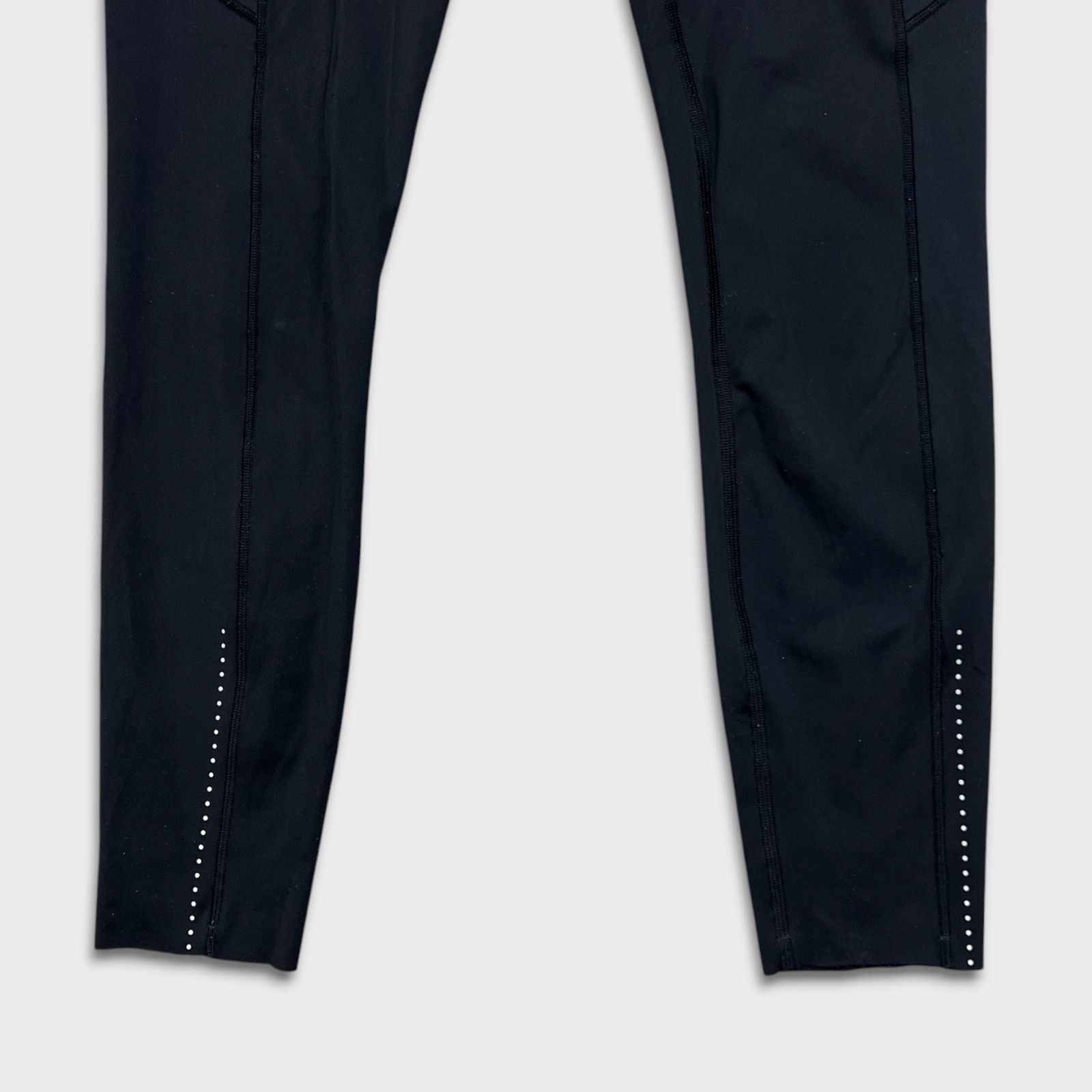 Lululemon Lululemon Fast Free 7/8 Tight II Athletic Yoga Nulu Leggings Size 28" / US 6 / IT 42 - 4 Thumbnail