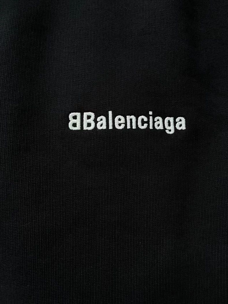 Balenciaga Balenciaga Alphabet printed hooded pullover straight leg l Size US L / EU 52-54 / 3 - 3 Thumbnail