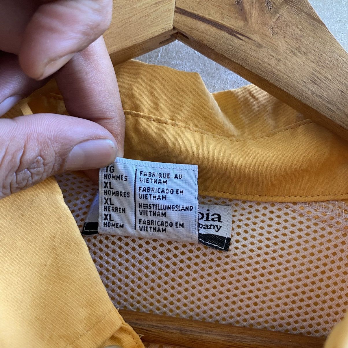 Columbia Bundling Columbia shirt Yellow and Blue Size US XL / EU 56 / 4 - 5 Thumbnail