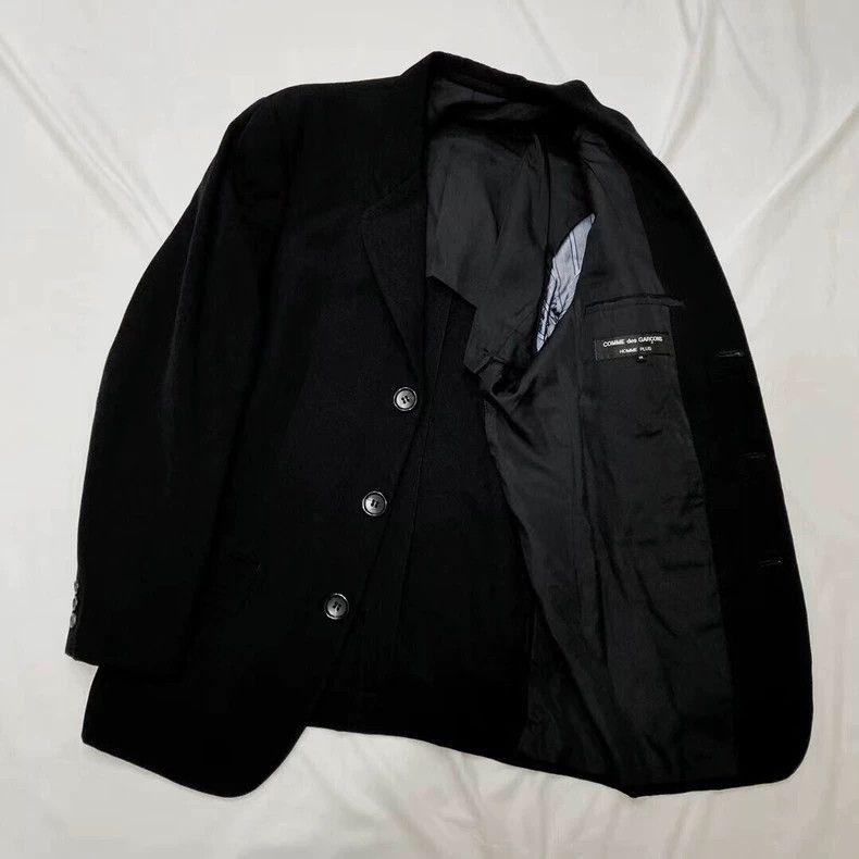 Comme des Garcons Comme Des Garcons Shrinking coat Size US M / EU 48-50 / 2 - 4 Thumbnail