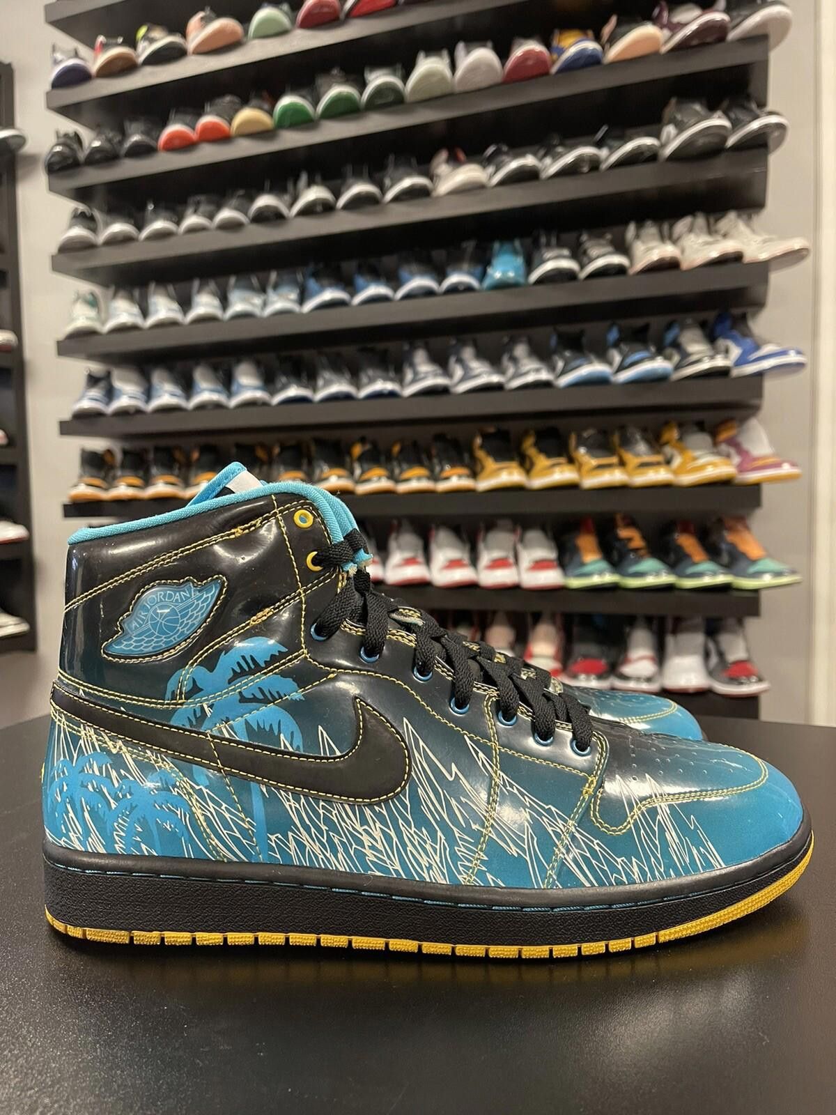 Jordan Brand Size 12 - Air Jordan 1 Retro 2008 High Doernbecher 🔥 Size US 12 / EU 45 - 3 Thumbnail