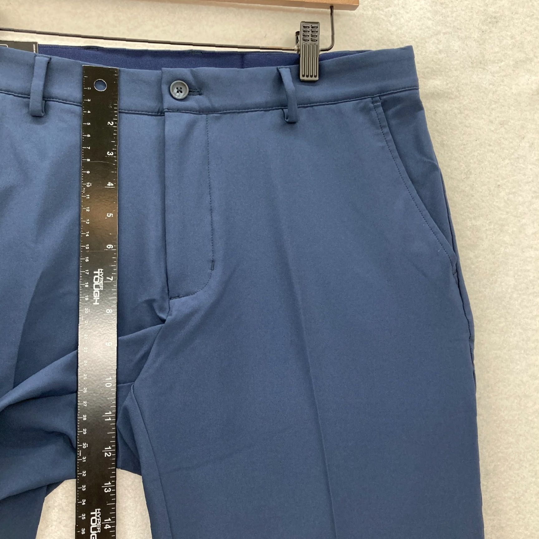 Vintage Greg Norman Performance Golf Pants Mens 33x30 Straight Leg Blue Stretch Waist Chino Pants Mens Regular Blue Stretch Waist 33 Inseam 30 Inseam Size US 33 - 7 Thumbnail