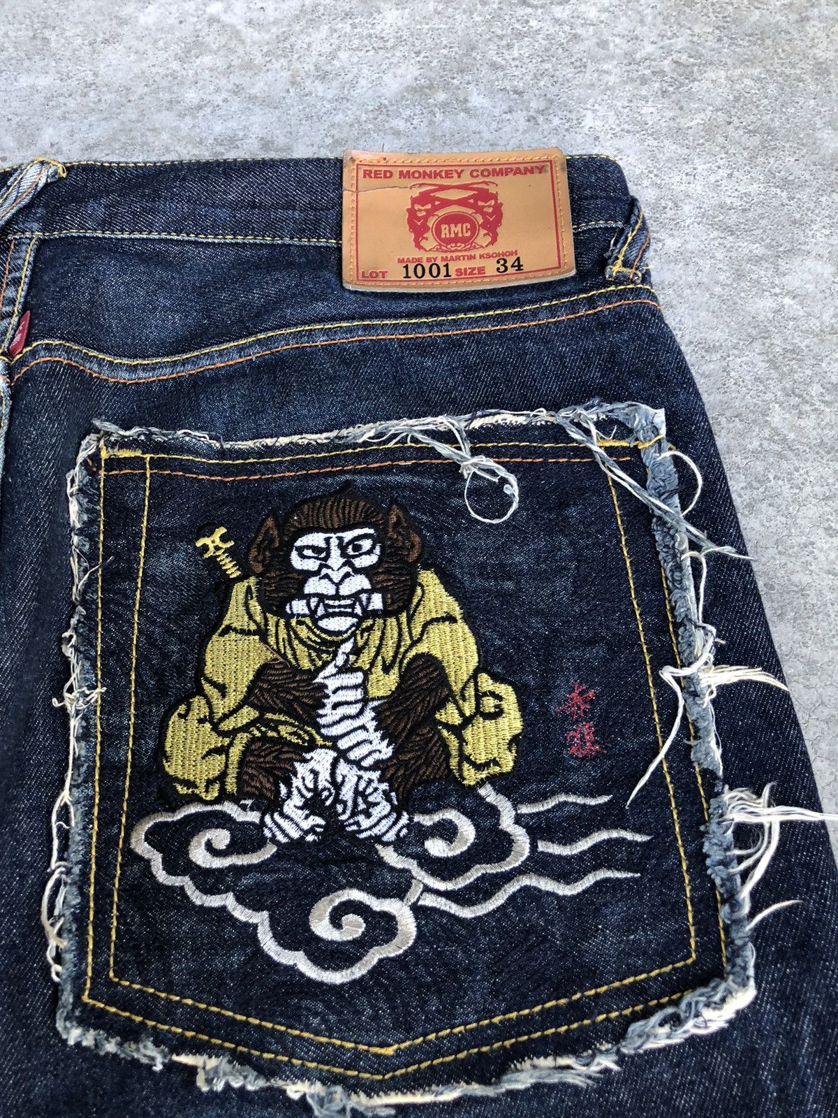RMC Jeans Red Monkey Company Embroidered Jeans Distressed Jeans Size US 34 / EU 50 - 16 Thumbnail