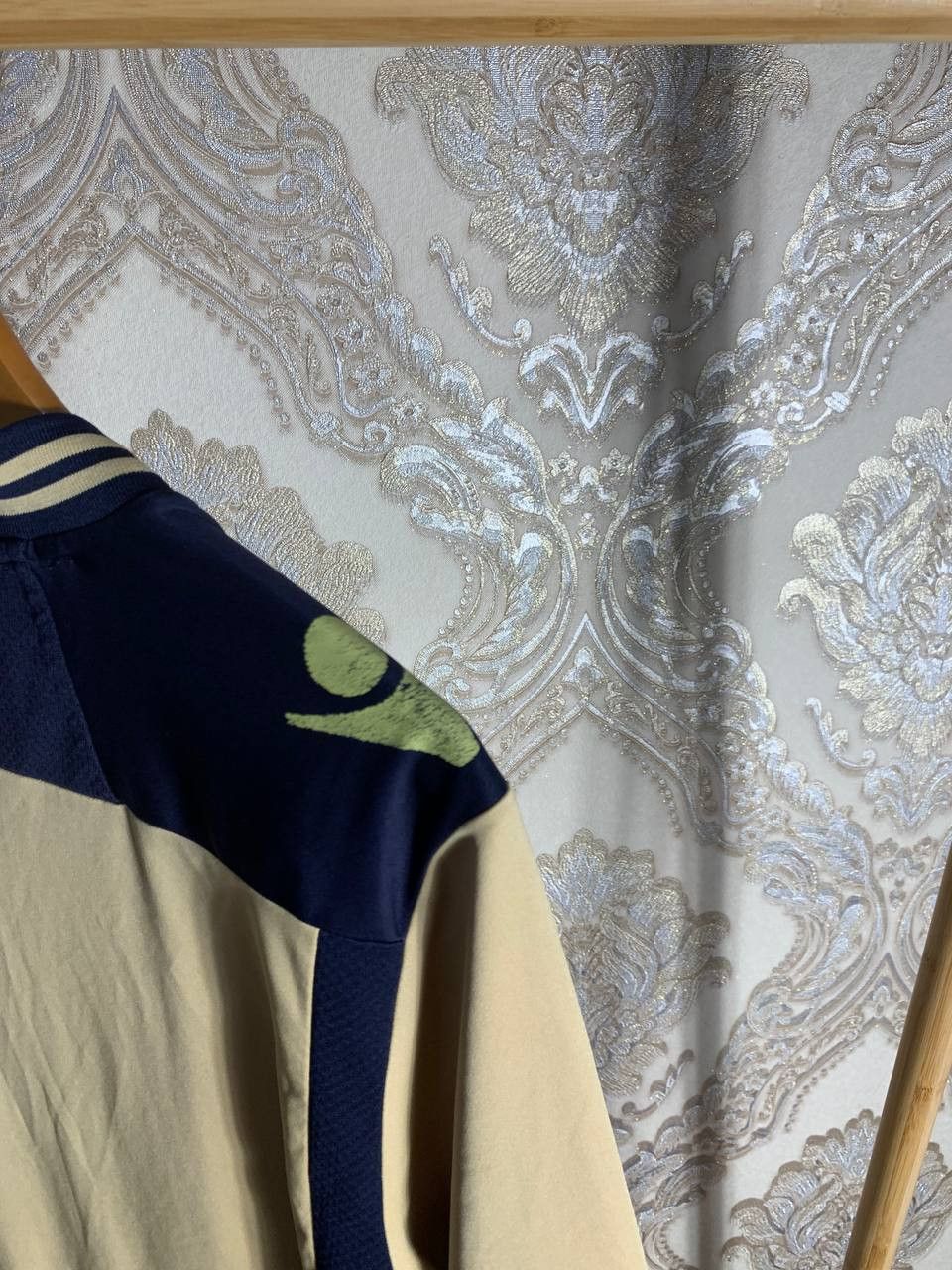 Vintage Very Rare Macron Fc Leeds United England Soccer Jersey 90s Size US L / EU 52-54 / 3 - 8 Thumbnail