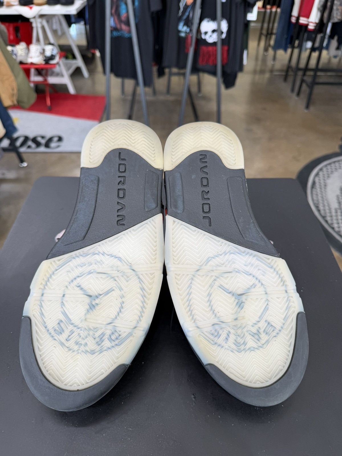 Jordan Brand Air Jordan 5 Low PSG Size 7.5 (2022) Size US 7.5 / EU 40-41 - 9 Thumbnail
