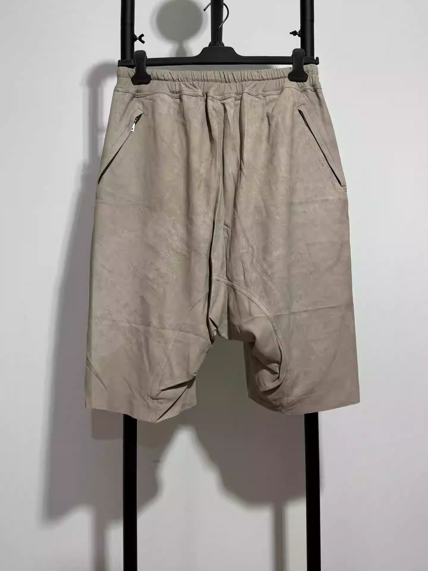 Rick Owens Rick Owens sheepskin shorts Size US 34 / EU 50 - 2 Thumbnail