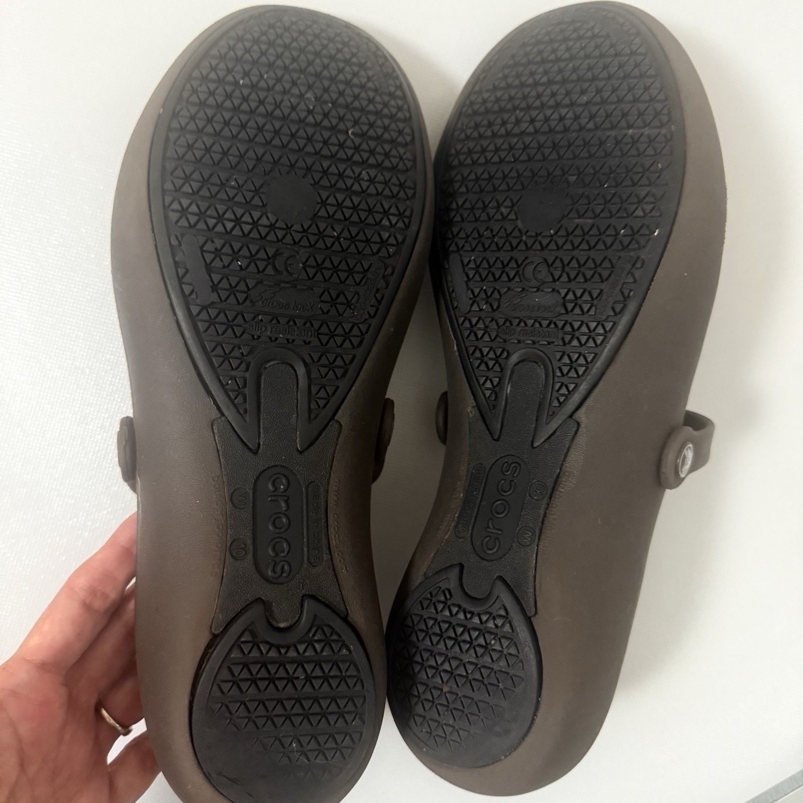 Crocs Crocs Maryjane’s Women’s 10 Brown Alice Work Ballet Comfort Size US 10 / IT 40 - 8 Thumbnail