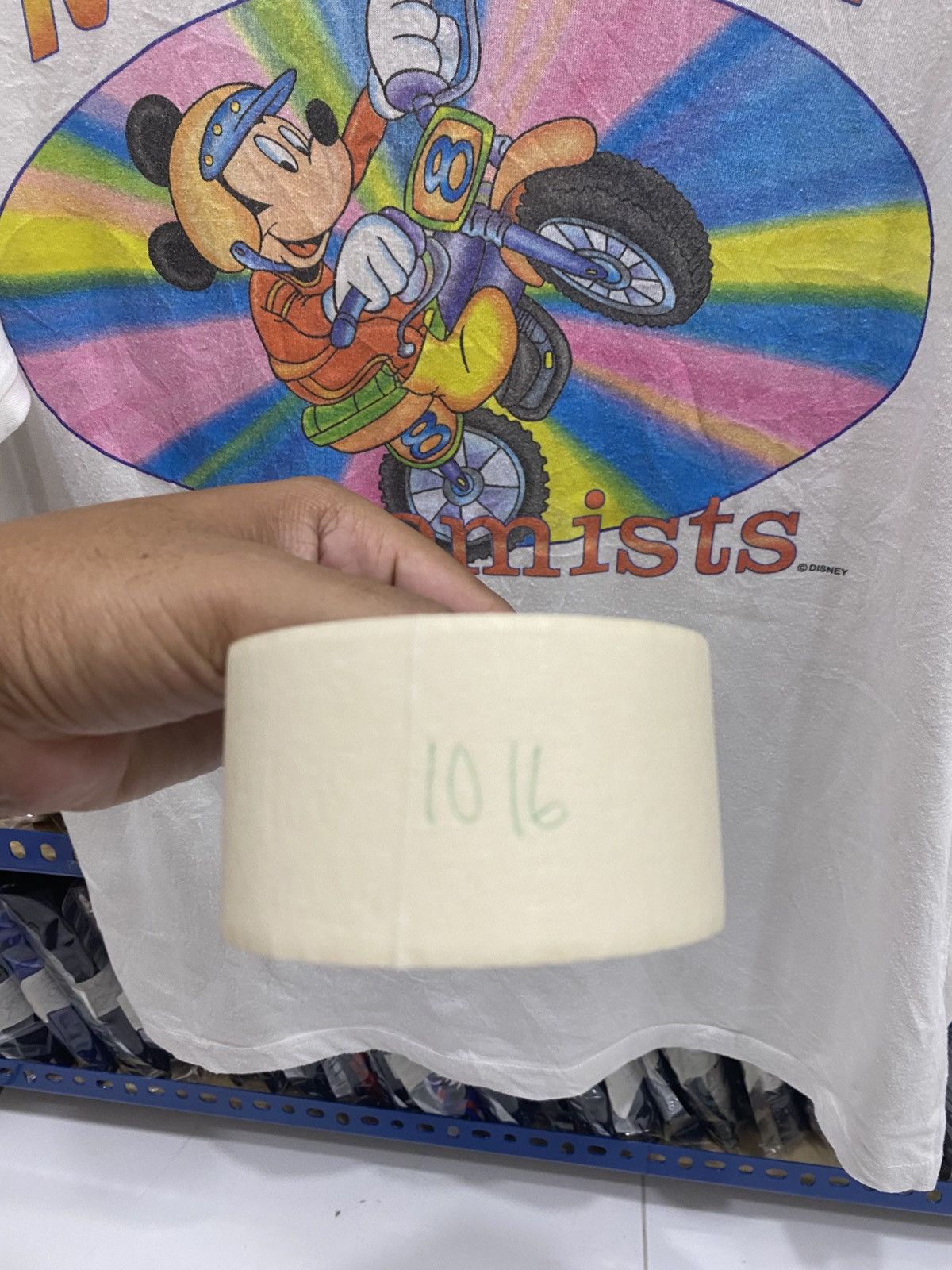 Disney VINTAGE MICKEY MOUSE EXTREMISTS TSHIRT Size US M / EU 48-50 / 2 - 10 Thumbnail