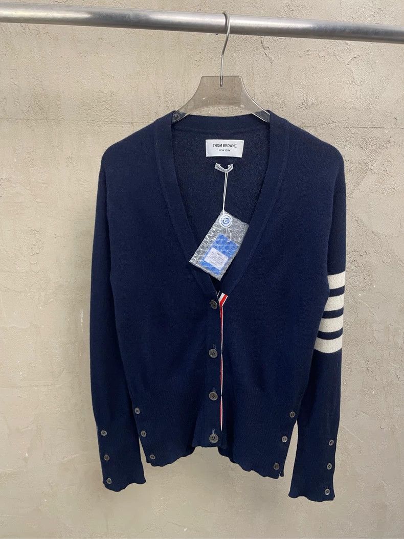 Thom Browne Thom browne Dark blue four-striped cashmere cardigan jacket Size US XS / EU 42 / 0 - 1 Thumbnail