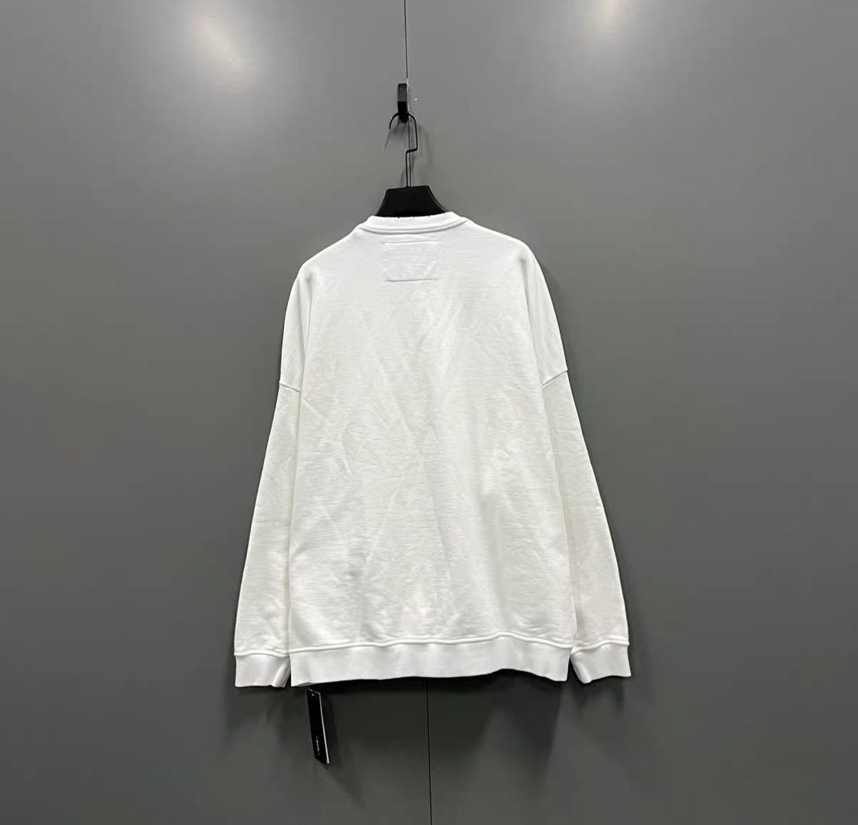 Fendi FENDI White Logo Embroidered Sweatshirt J41 Size US L / EU 52-54 / 3 - 2 Thumbnail
