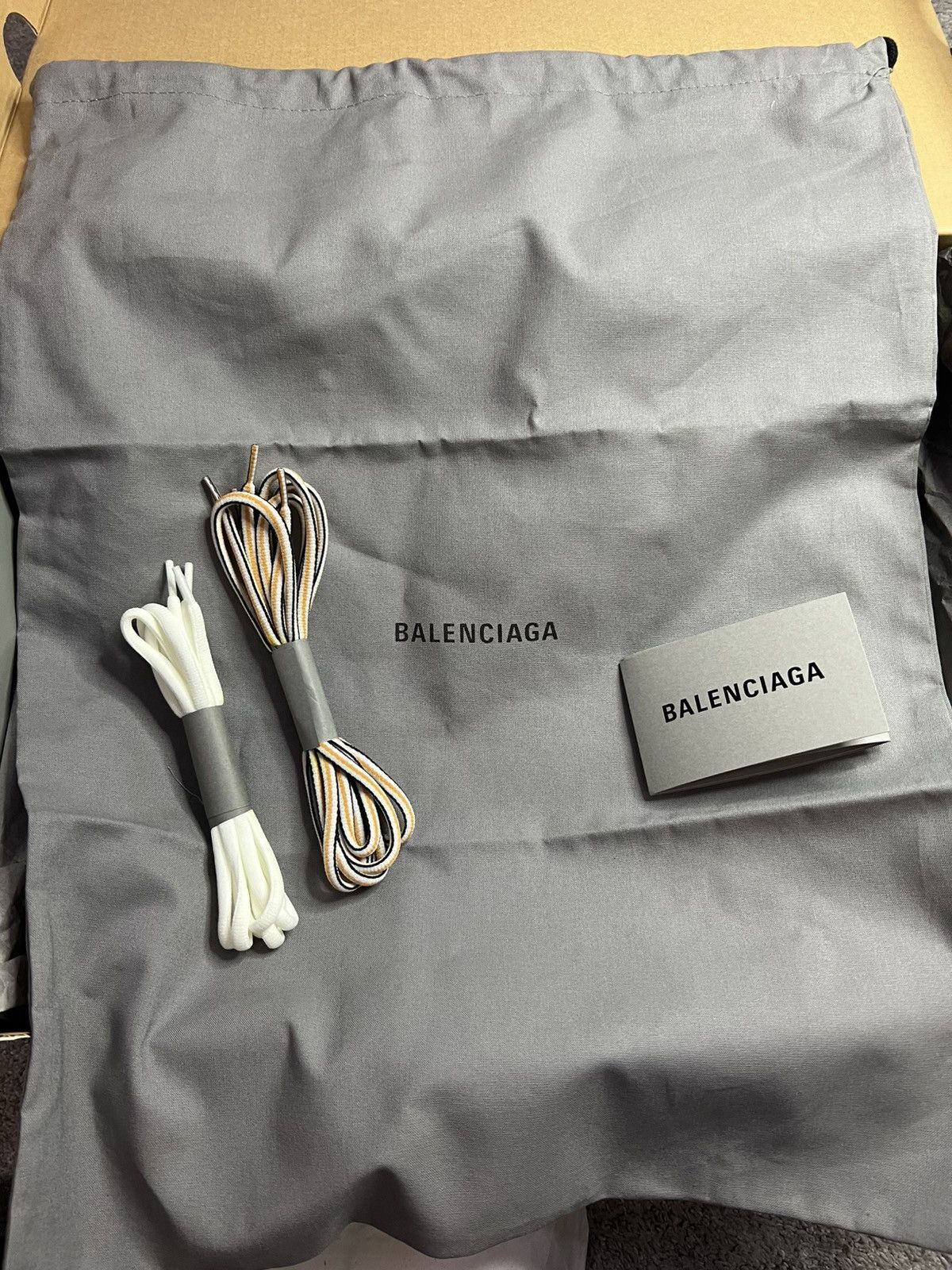 Balenciaga Balenciaga track white/orange Size US 9 / EU 42 - 9 Thumbnail