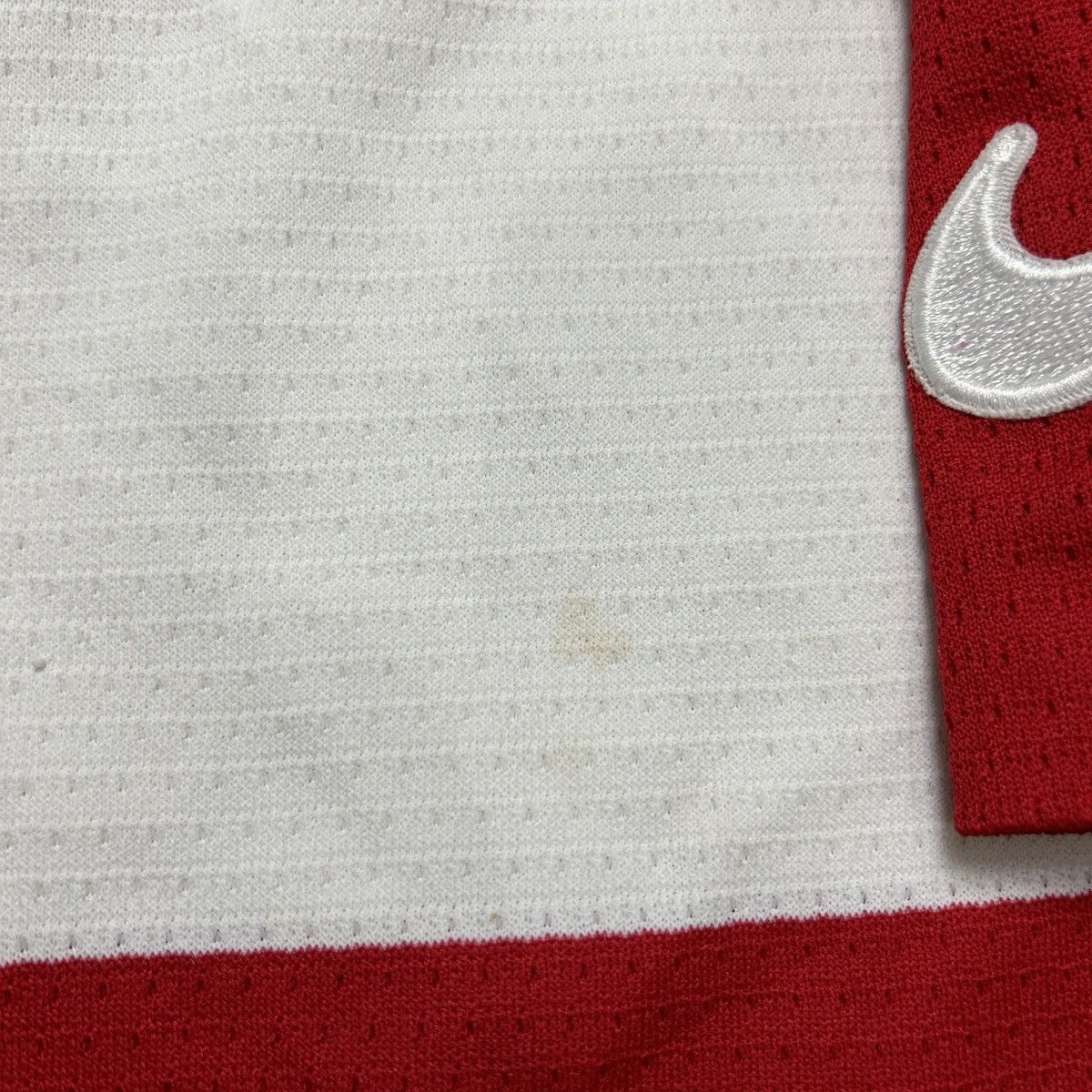 NHL × Nike × Red Wing Vintage Nike 90s Detroit Red Wings NHL hockey jersey Size US XXS / EU 40 - 8 Thumbnail