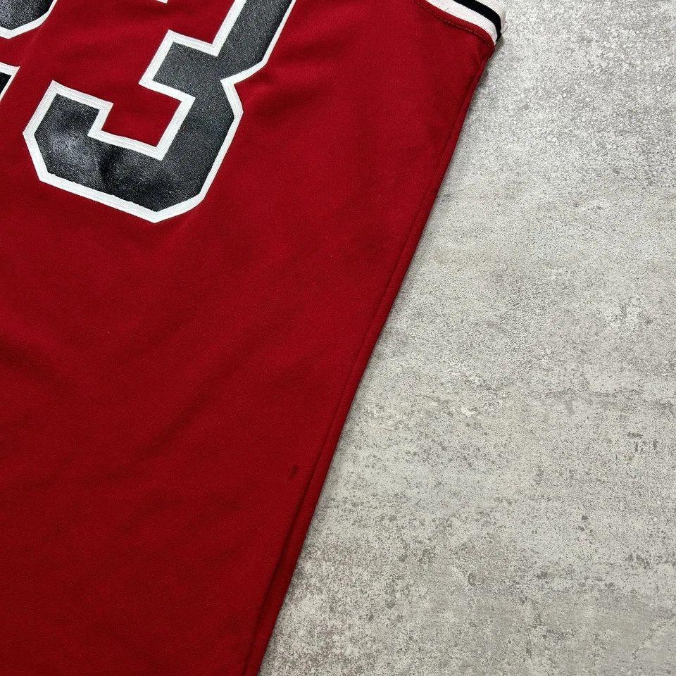 Vintage CHICAGO BULLS MICHAEL JORDAN SAND KNIT JERSEY Sz XL RED Size US XL / EU 56 / 4 - 8 Thumbnail