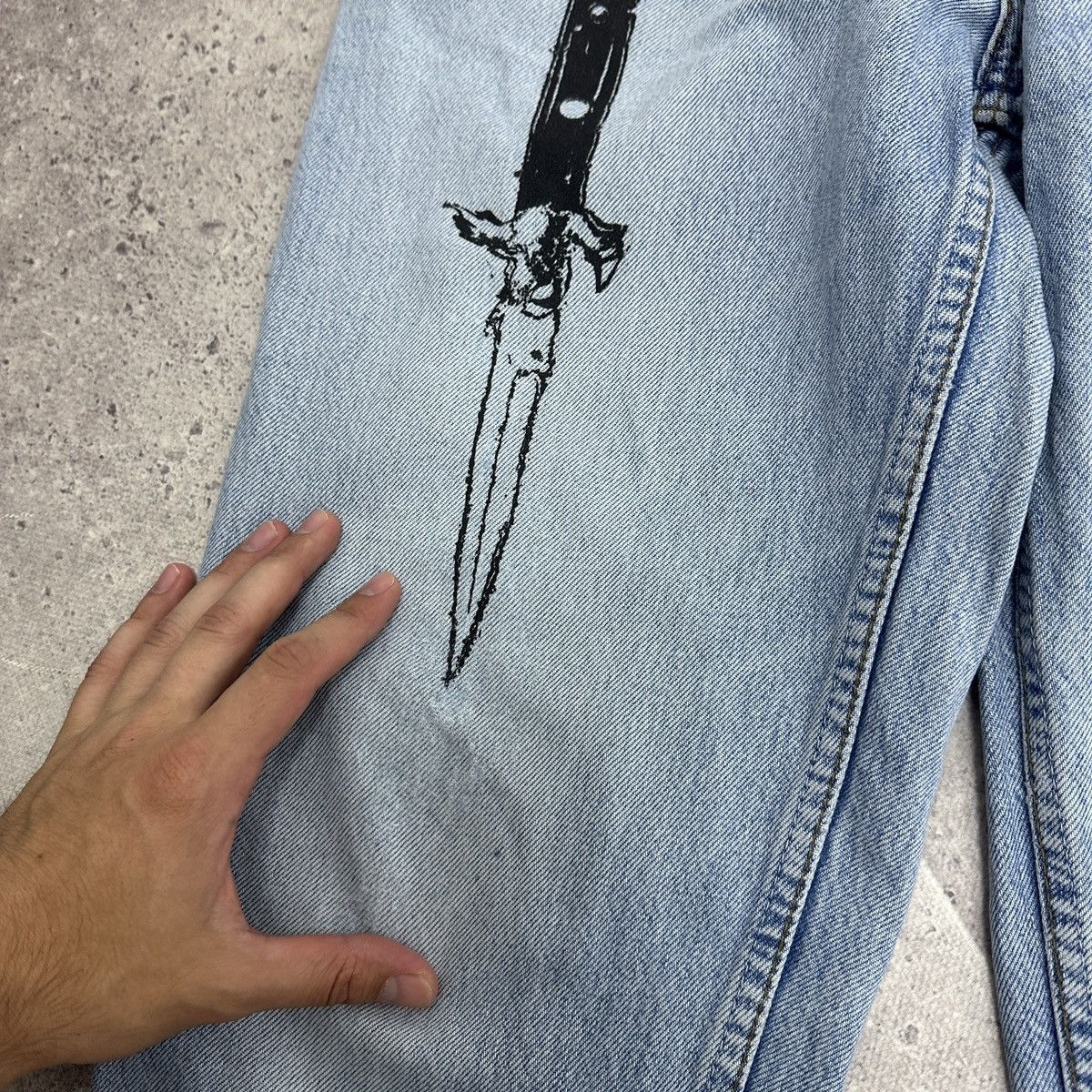 Levi's Vintage 90s Levis 501 Orange Tab Knifes Agony custom jeans Size US 30 / EU 46 - 7 Thumbnail