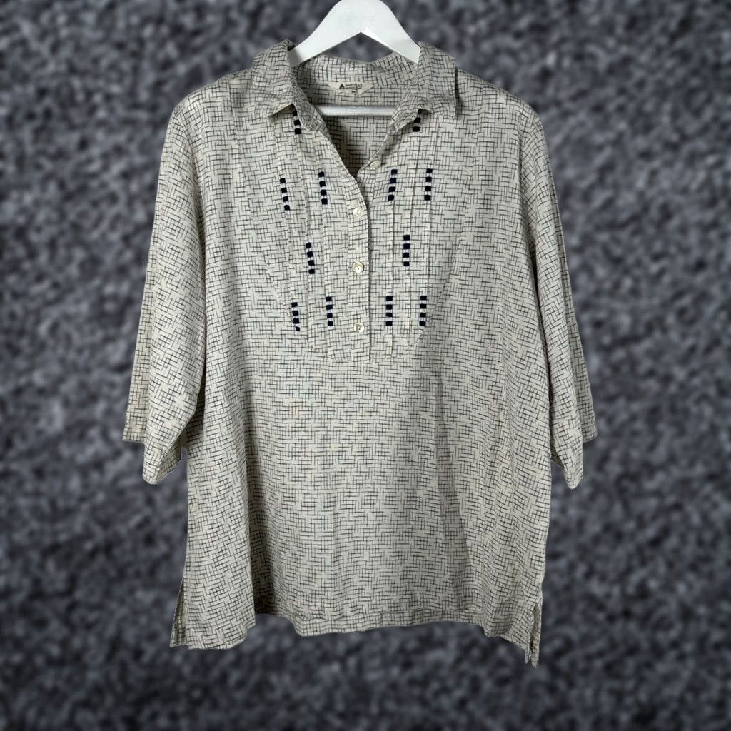 Vintage Marketplace Handwork of India Womens Cotton Pintuck Button Down Tunic Top 2X Size XXL / US 16-18 / IT 52-54 - 1 Thumbnail