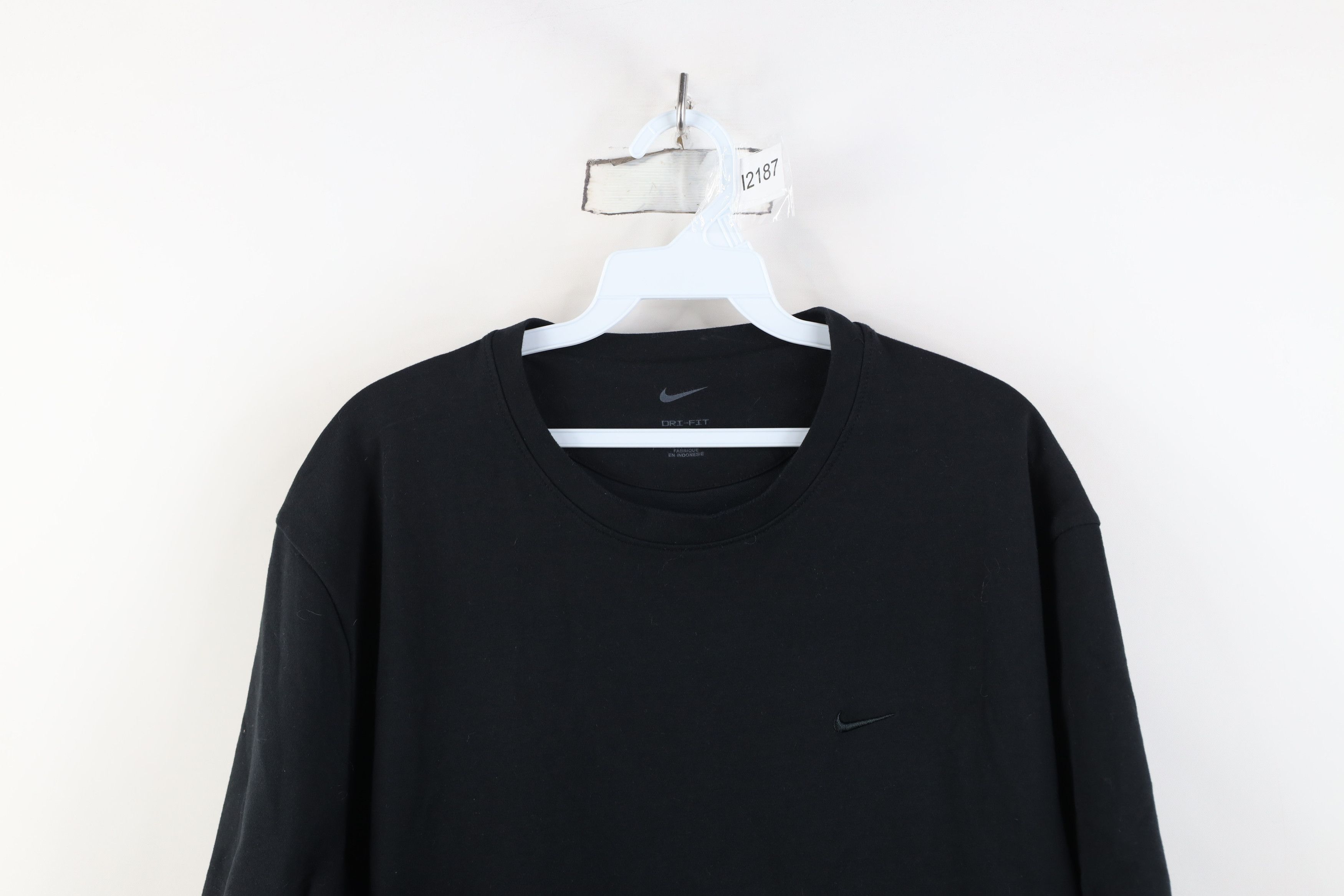 Nike Nike Mini Swoosh Monochrome Boxy Fit Short Sleeve T-Shirt Size US XL / EU 56 / 4 - 2 Thumbnail