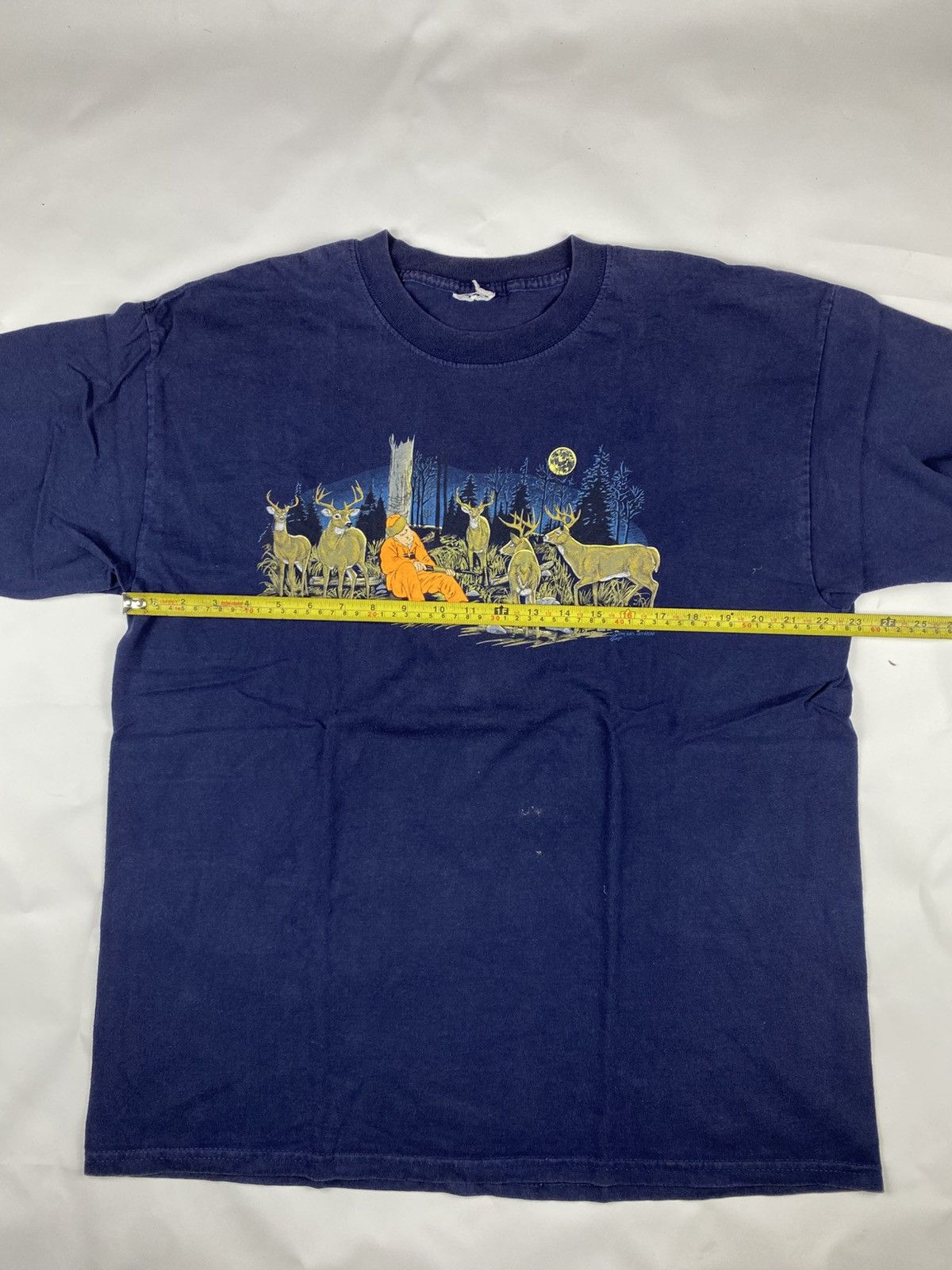 Vintage Vintage Art Hunter Tshirt Size US XL / EU 56 / 4 - 5 Thumbnail