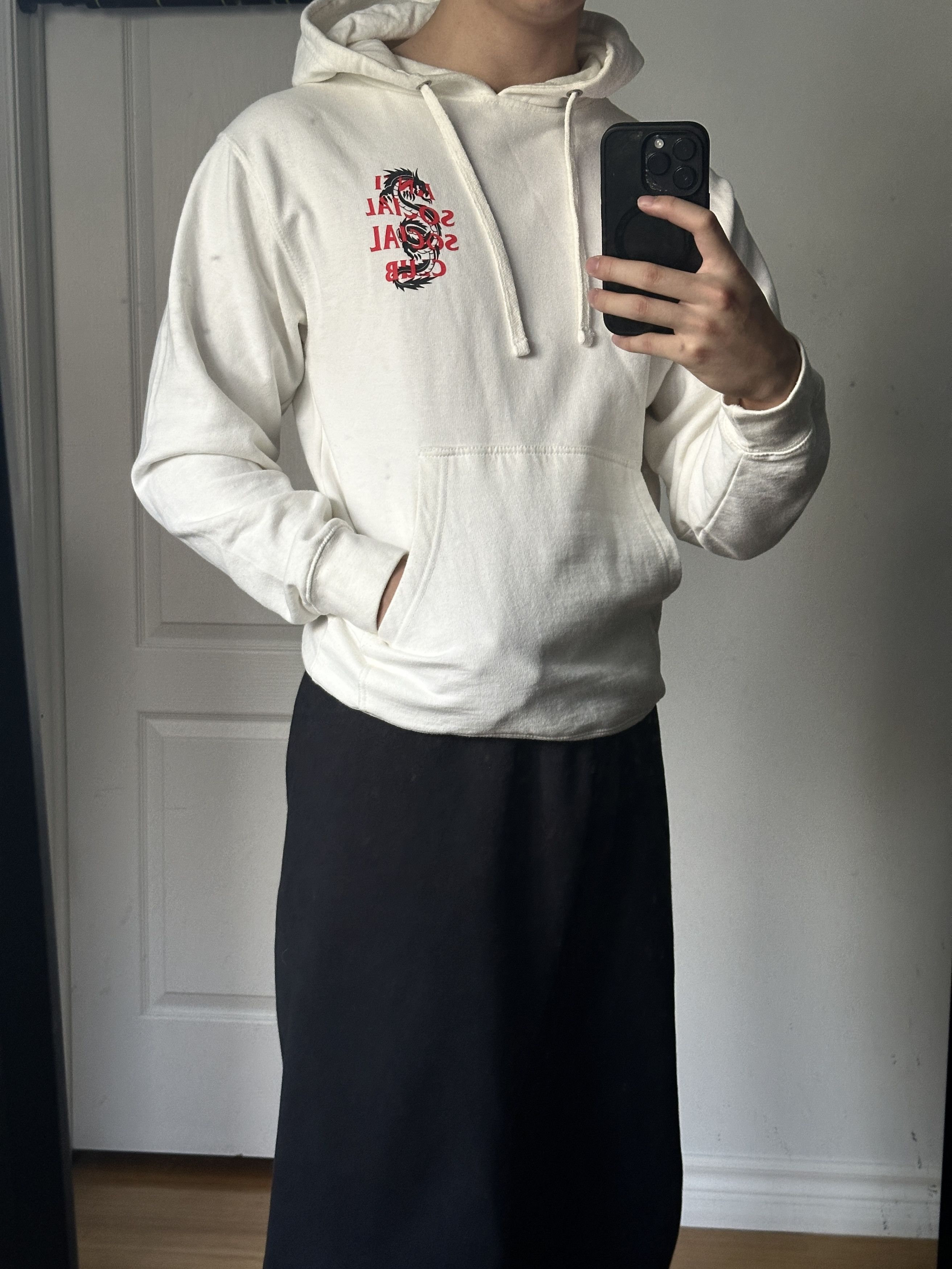 Anti Social Social Club Anti Social Social Club White Dragon Sweater Size US M / EU 48-50 / 2 - 1 Thumbnail